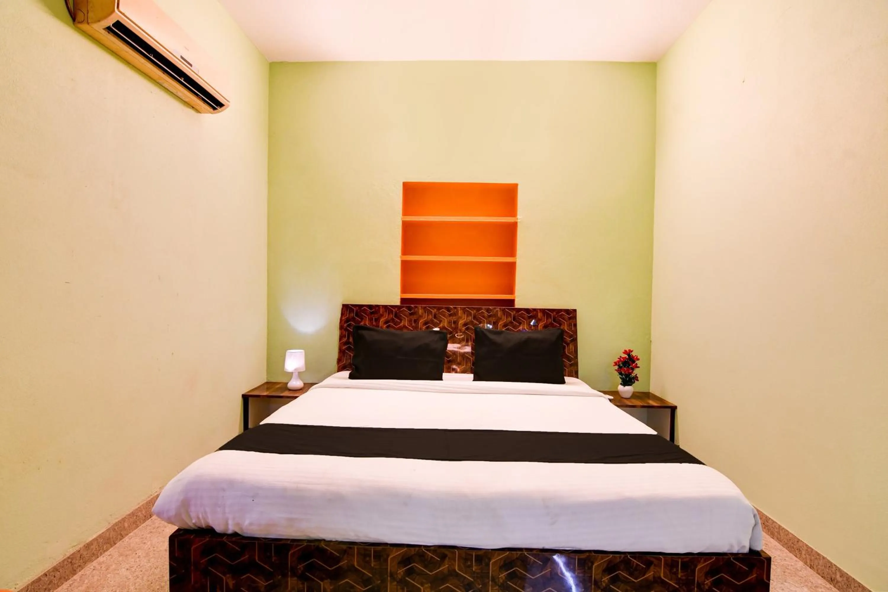 Bedroom, Bed in Super Hotel O Star light