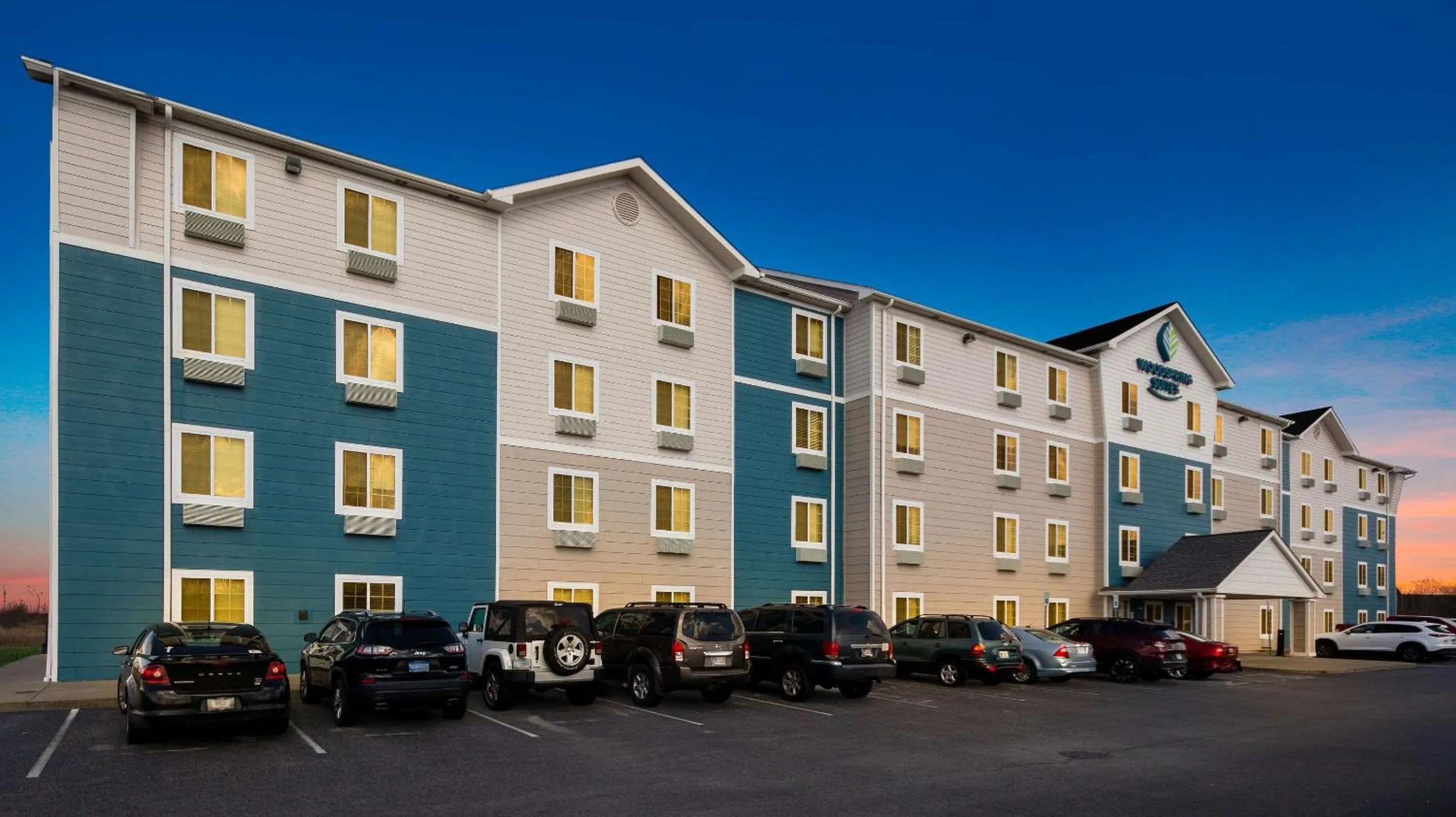 Property building in WoodSpring Suites Evansville