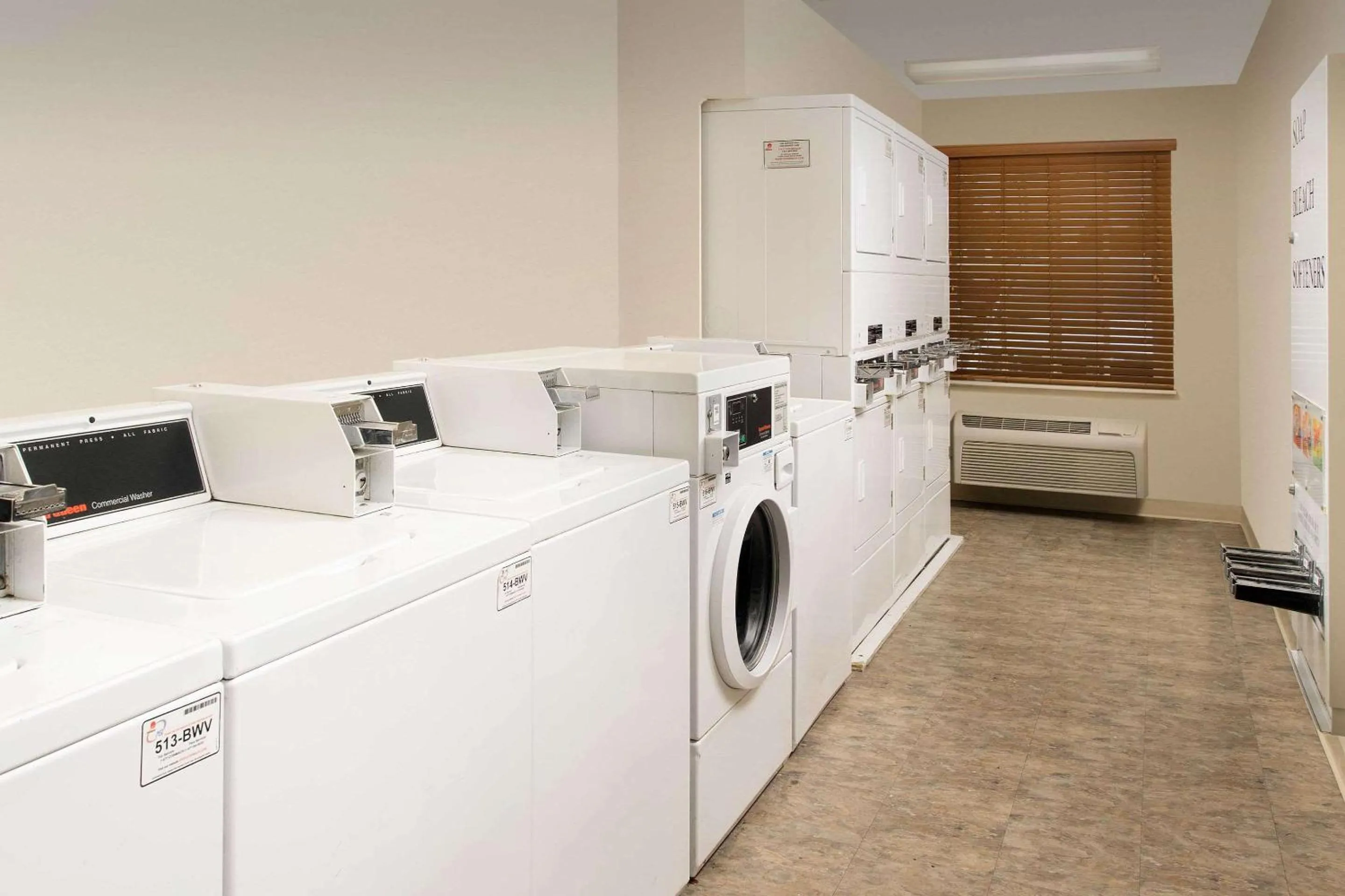 Other in WoodSpring Suites Champaign near University