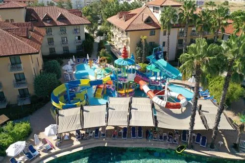 CLUB GRAND AQUA