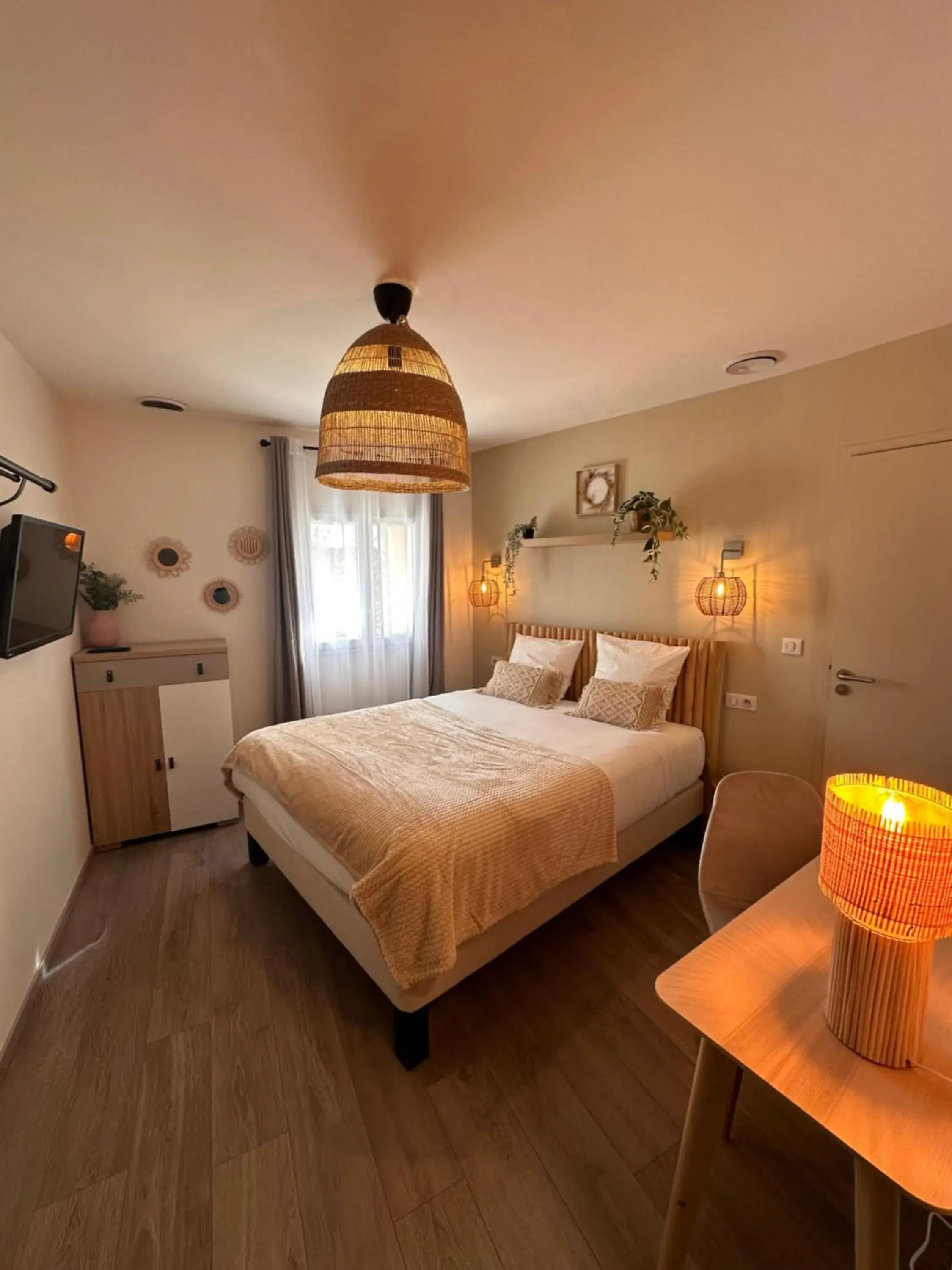 Bed in Auberge du Vieux Lanas Logis Hotel Restaurant Bed in Auberge du Vieux Lanas Logis Hotel Restaurant