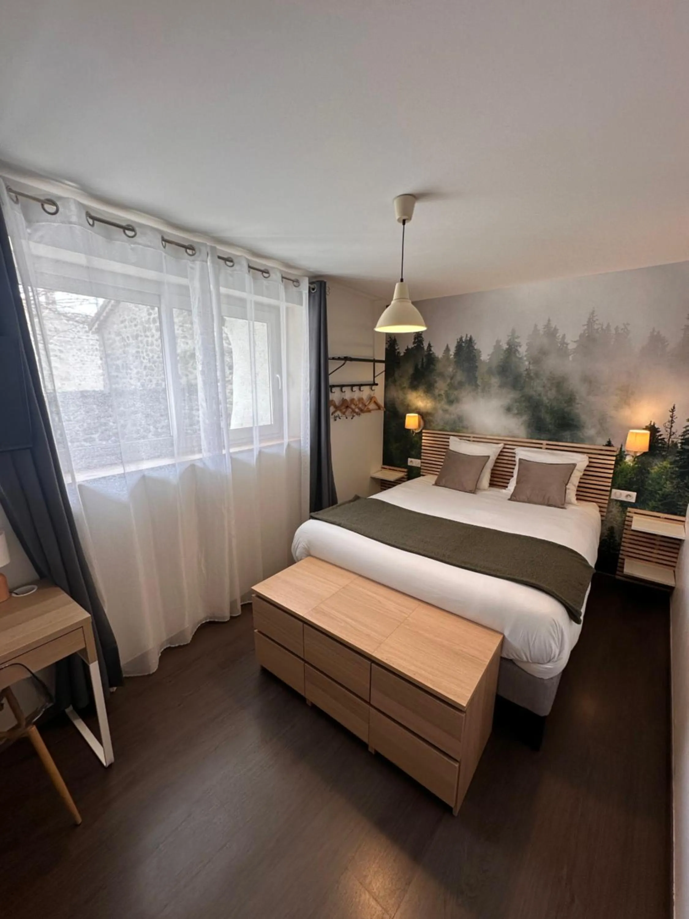 Bed in Auberge du Vieux Lanas Logis Hotel Restaurant