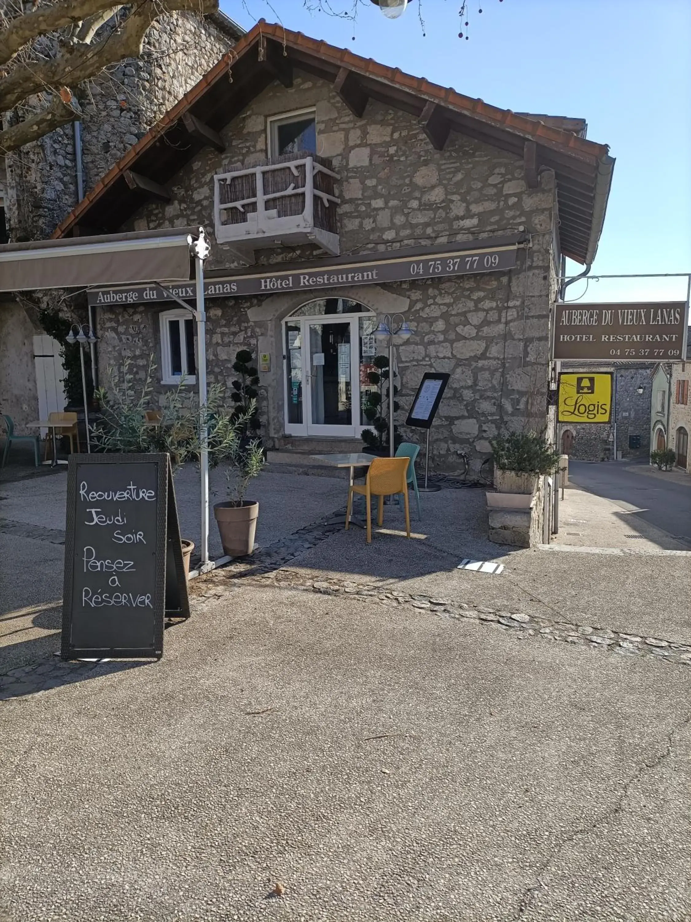 Property building in Auberge du Vieux Lanas Logis Hotel Restaurant Property building in Auberge du Vieux Lanas Logis Hotel Restaurant