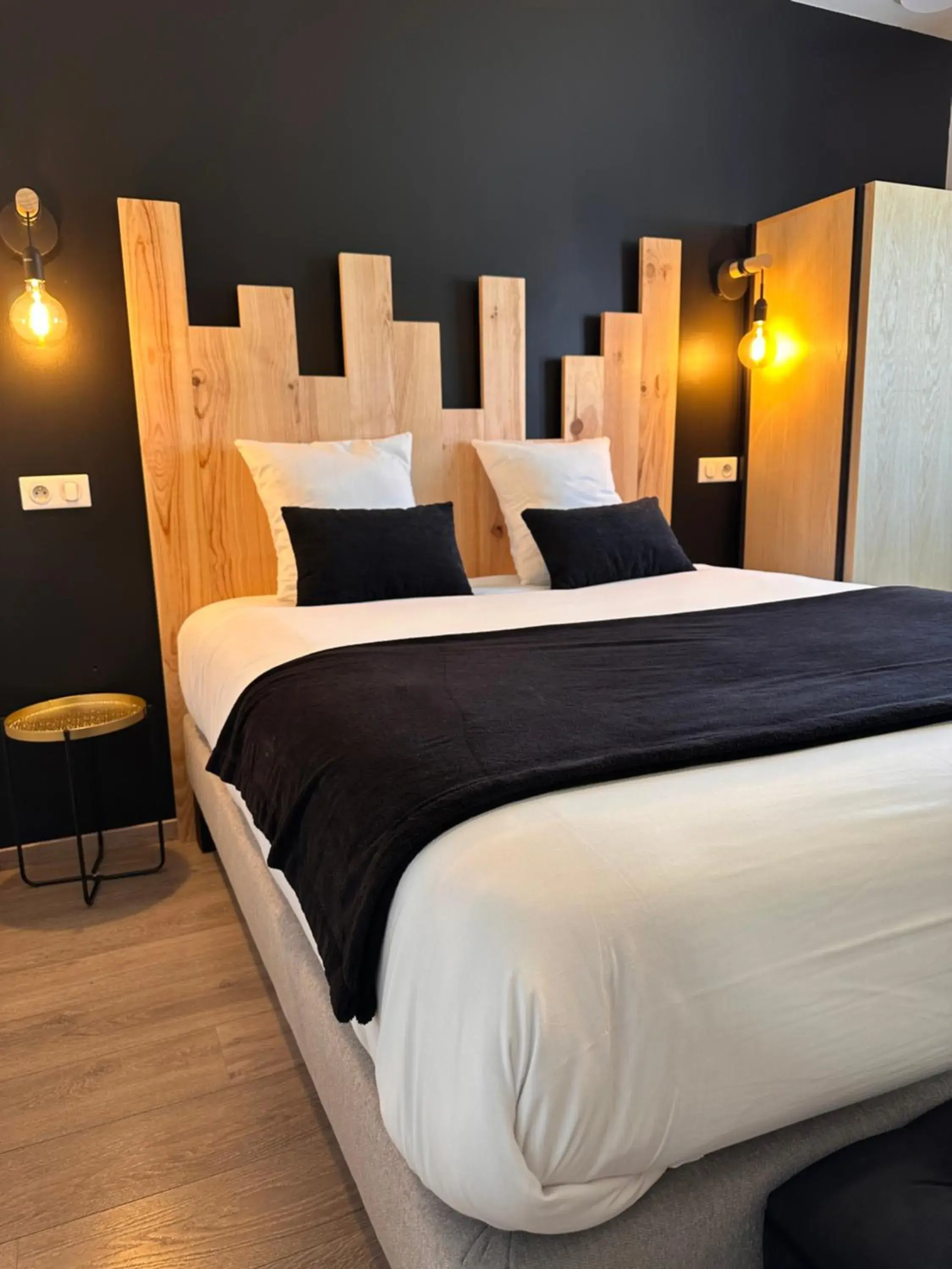 Bed in Auberge du Vieux Lanas Logis Hotel Restaurant Bed in Auberge du Vieux Lanas Logis Hotel Restaurant