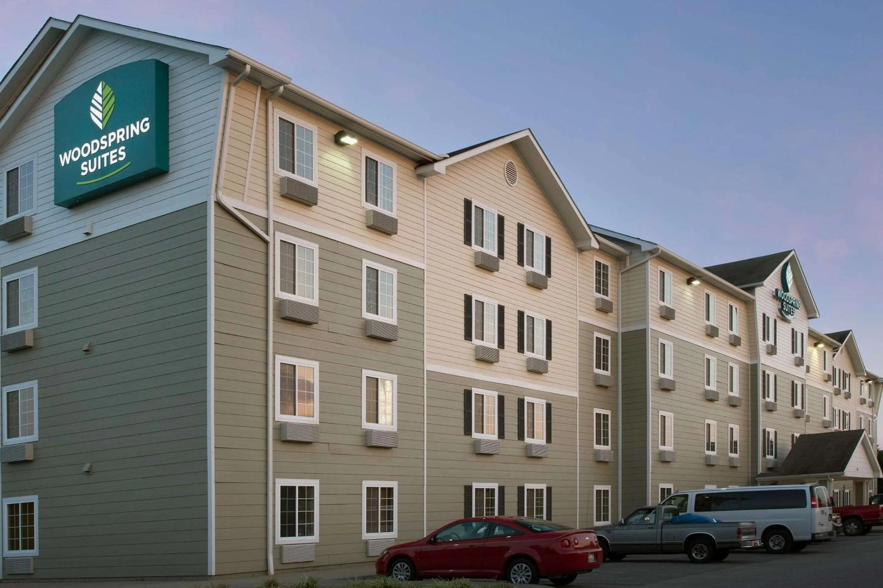 Property building in WoodSpring Suites Johnson City