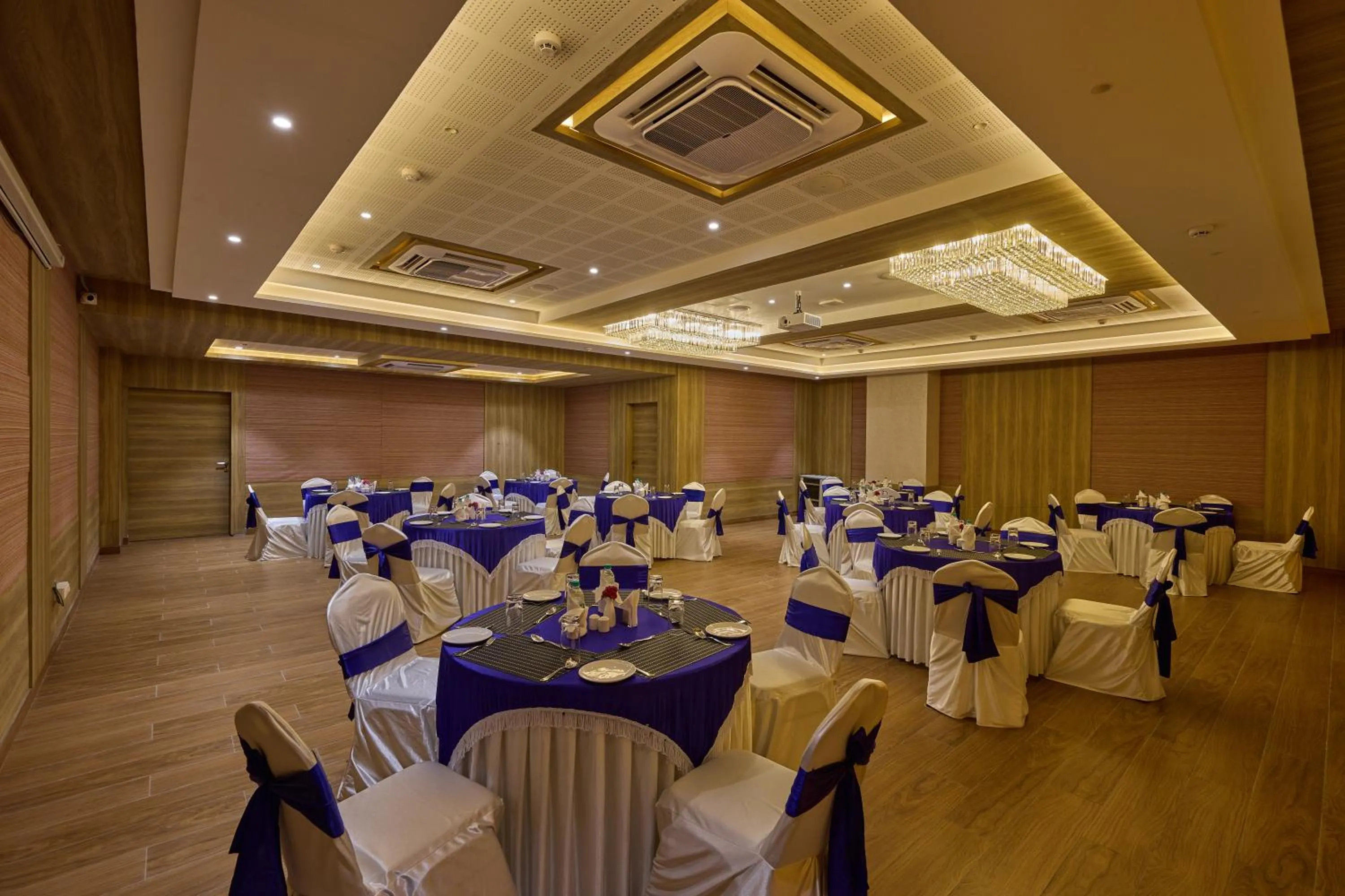 Banquet/Function facilities in Grand Continent Hosur A Sarovar Portico Affiliate Hotel