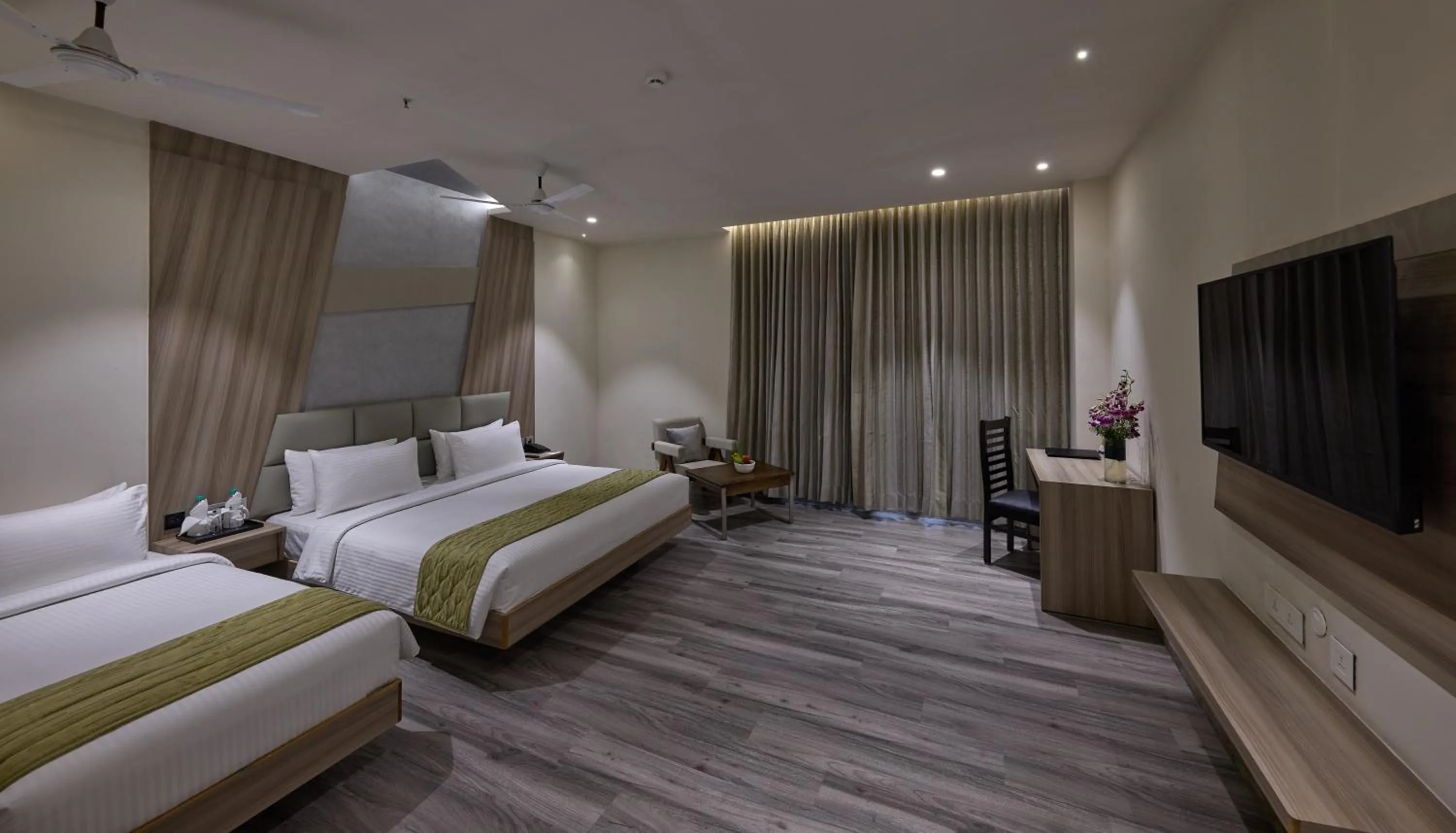 Bedroom, Bed in Grand Continent Hosur A Sarovar Portico Affiliate Hotel