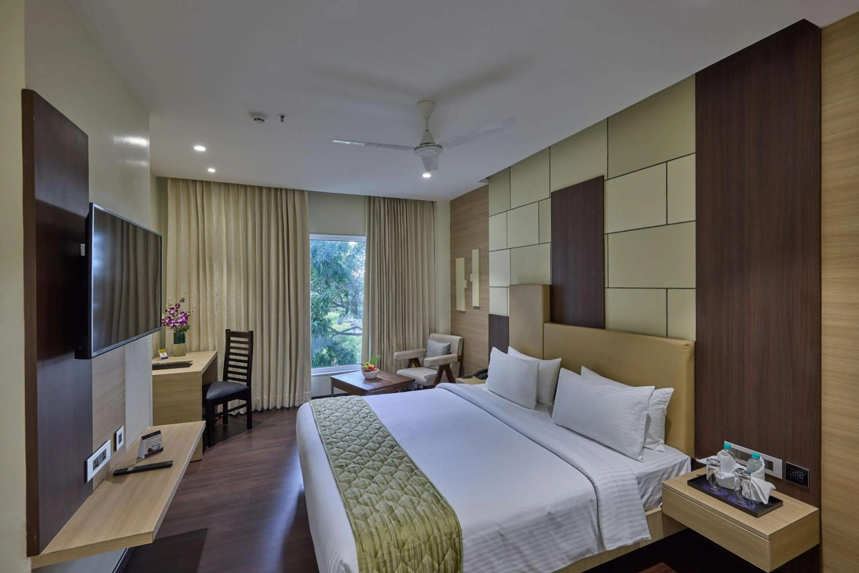 Bedroom, Bed in Grand Continent Hosur A Sarovar Portico Affiliate Hotel