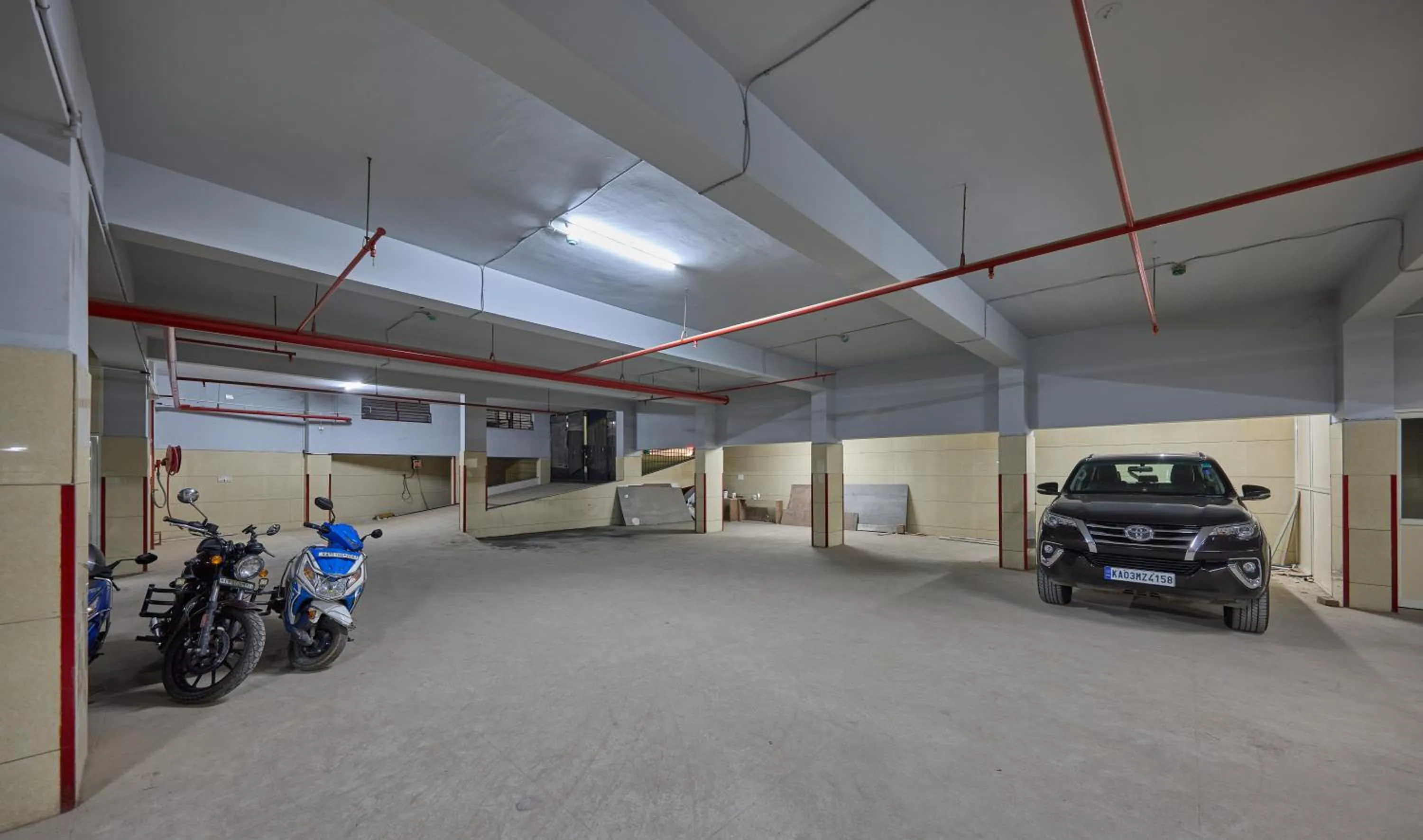 Parking in Grand Continent Hosur A Sarovar Portico Affiliate Hotel