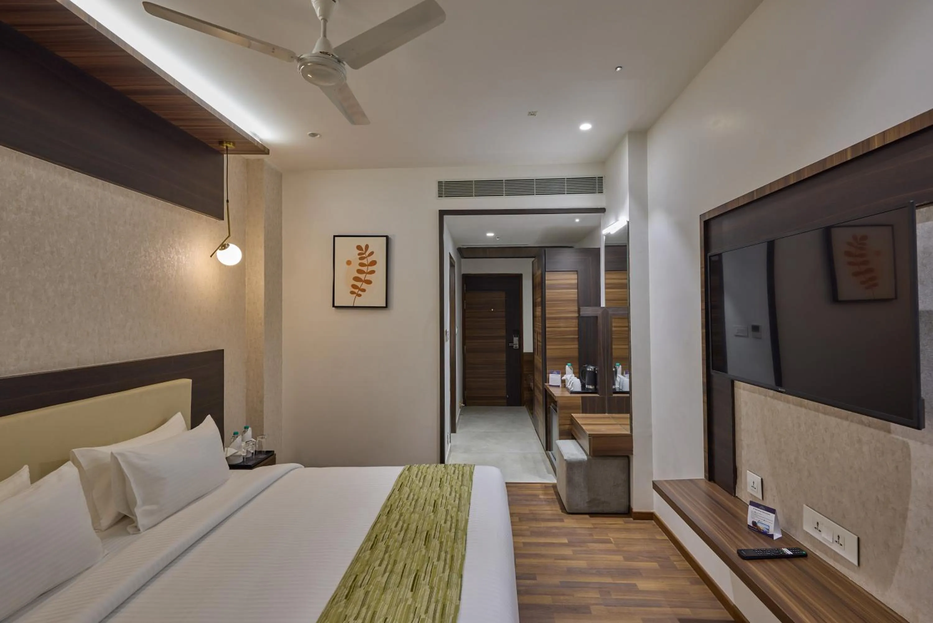 Bedroom, Bed in Grand Continent Hosur A Sarovar Portico Affiliate Hotel