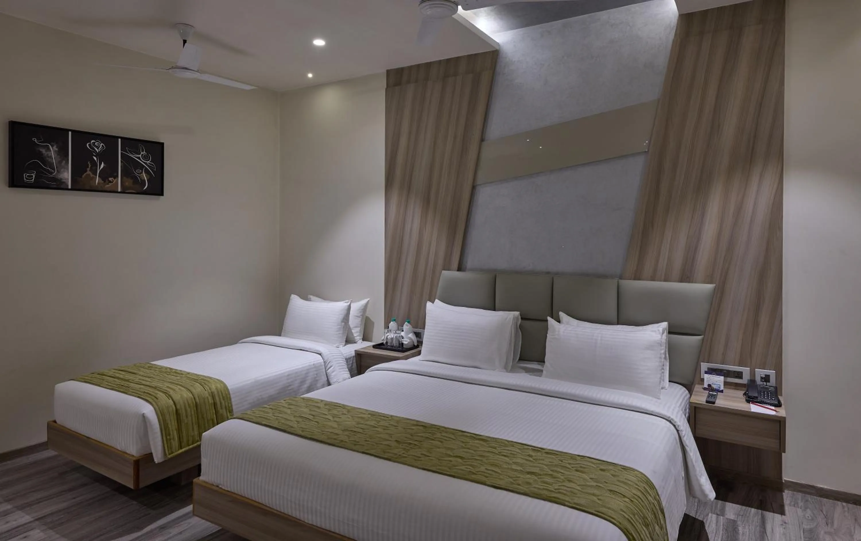 Bedroom, Bed in Grand Continent Hosur A Sarovar Portico Affiliate Hotel