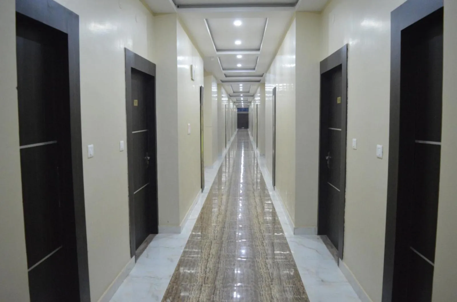 Property building in HOTEL MARIYA INTERNATIONAL