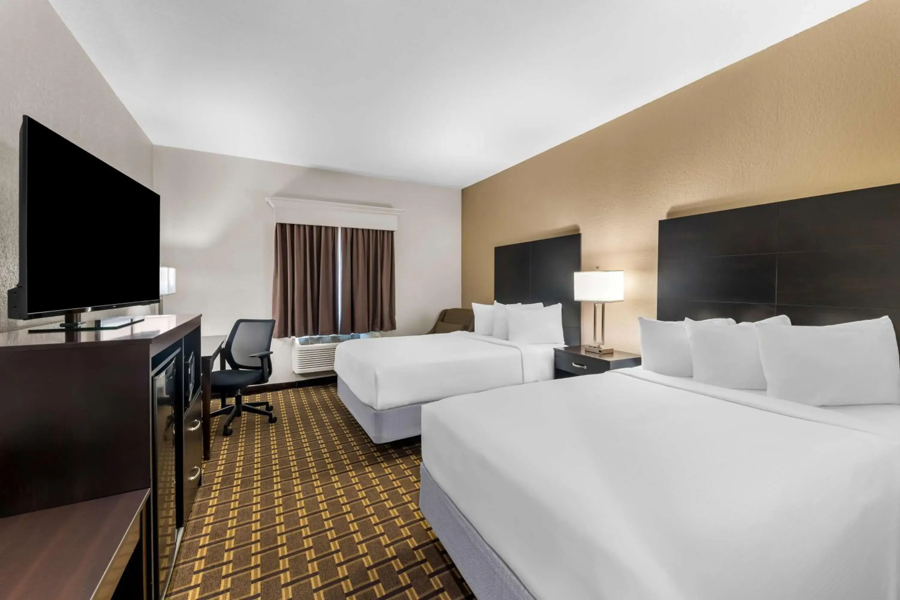 Bedroom, Bed in Best Western Halito Inn Bedroom, Bed in Best Western Halito Inn