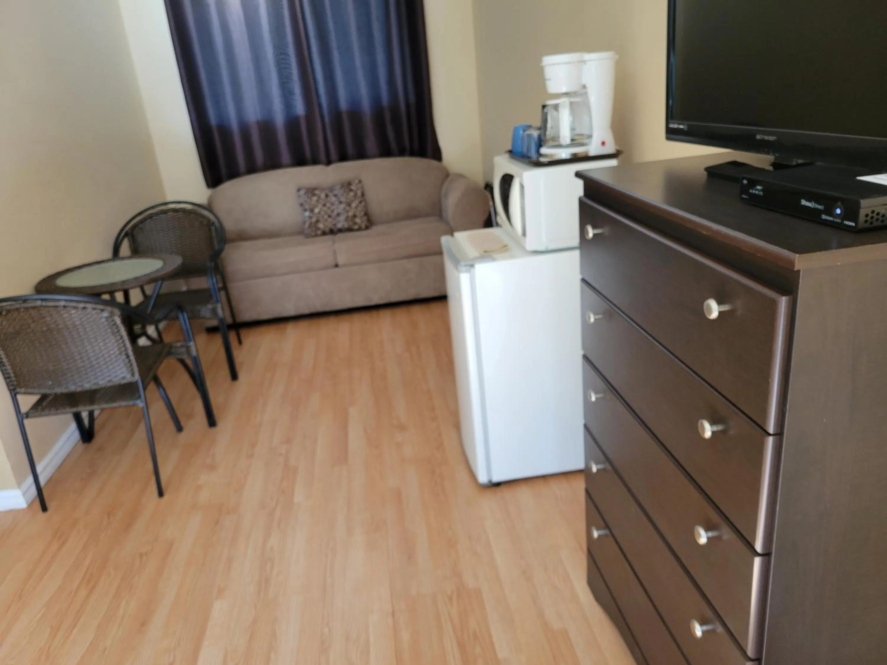 Seating area in Elks Motel