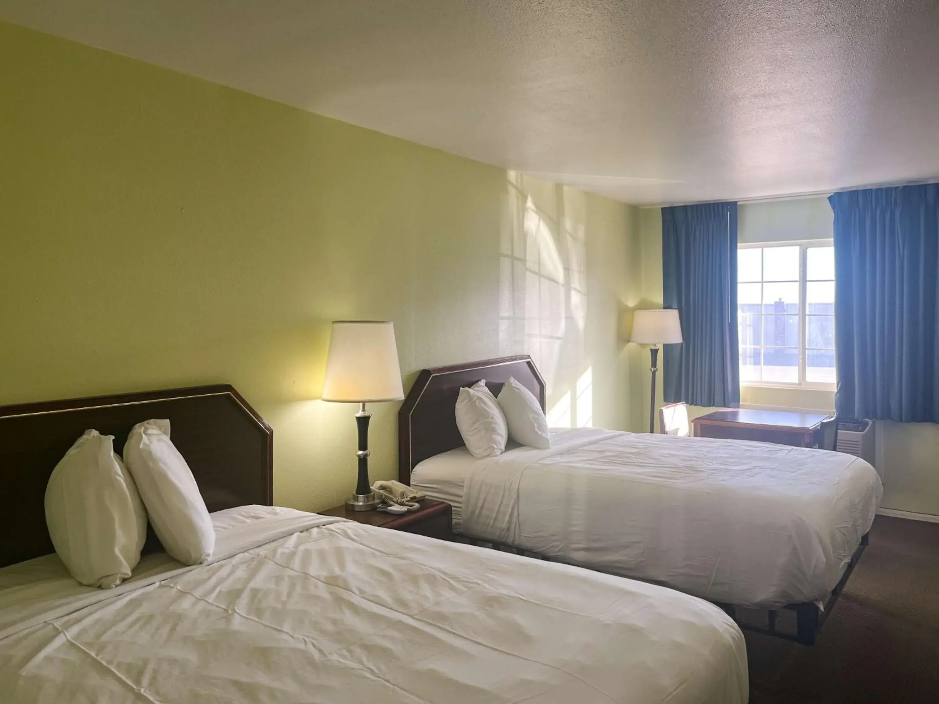 Bedroom, Bed in Motel 6 Tulia, TX Bedroom, Bed in Motel 6 Tulia, TX