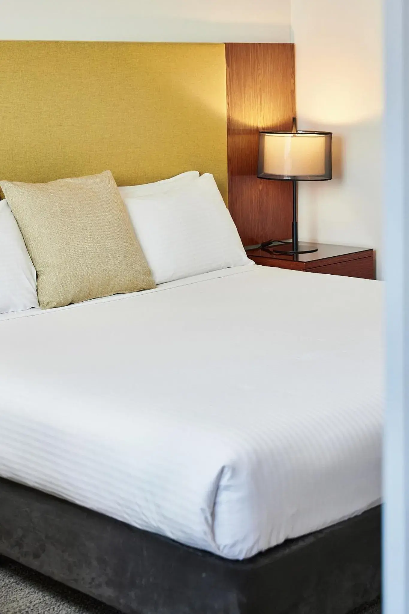 View (from property/room), Bed in Quest Melbourne Airport View (from property/room), Bed in Quest Melbourne Airport