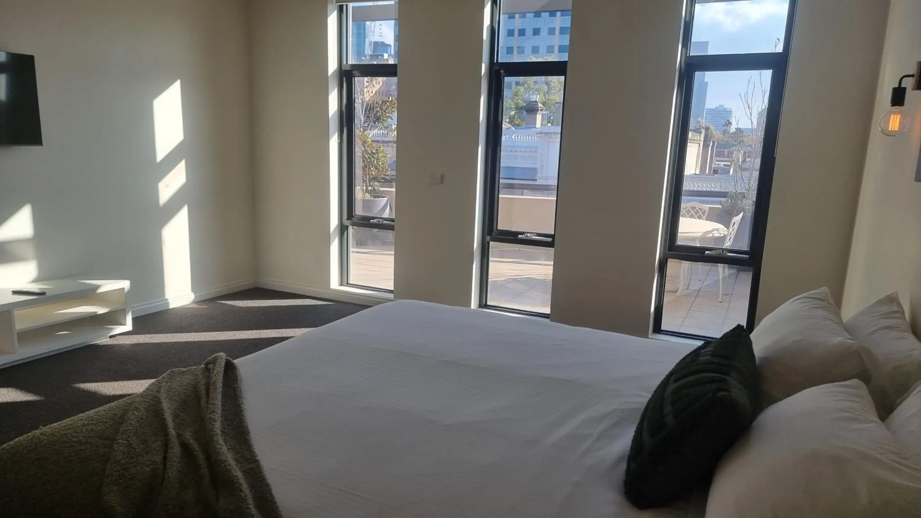 Bed in Melbourne Metropole Central Official Bed in Melbourne Metropole Central Official