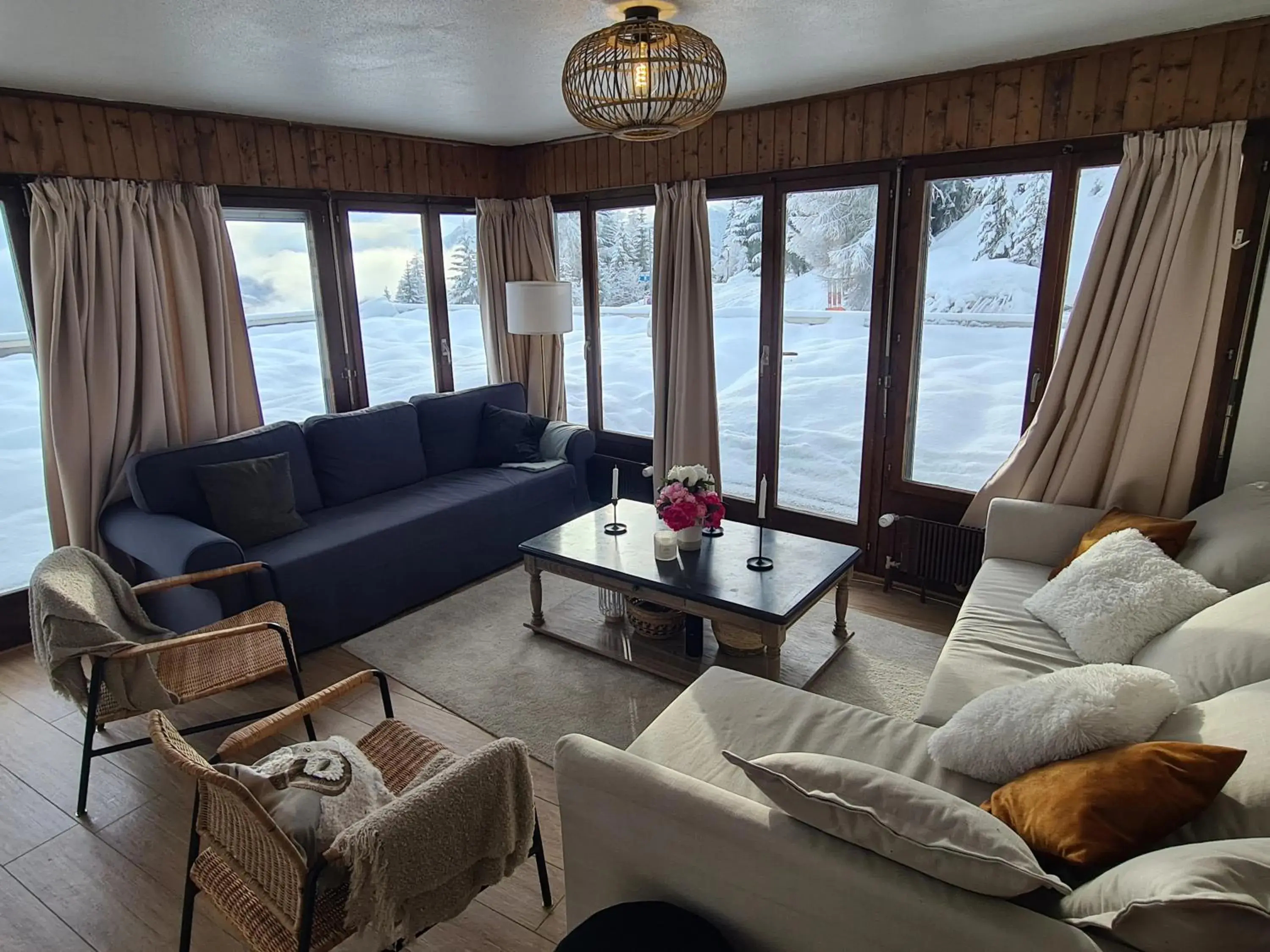 Suite with Mountain View in Auberge de l'Ours Suite with Mountain View in Auberge de l'Ours