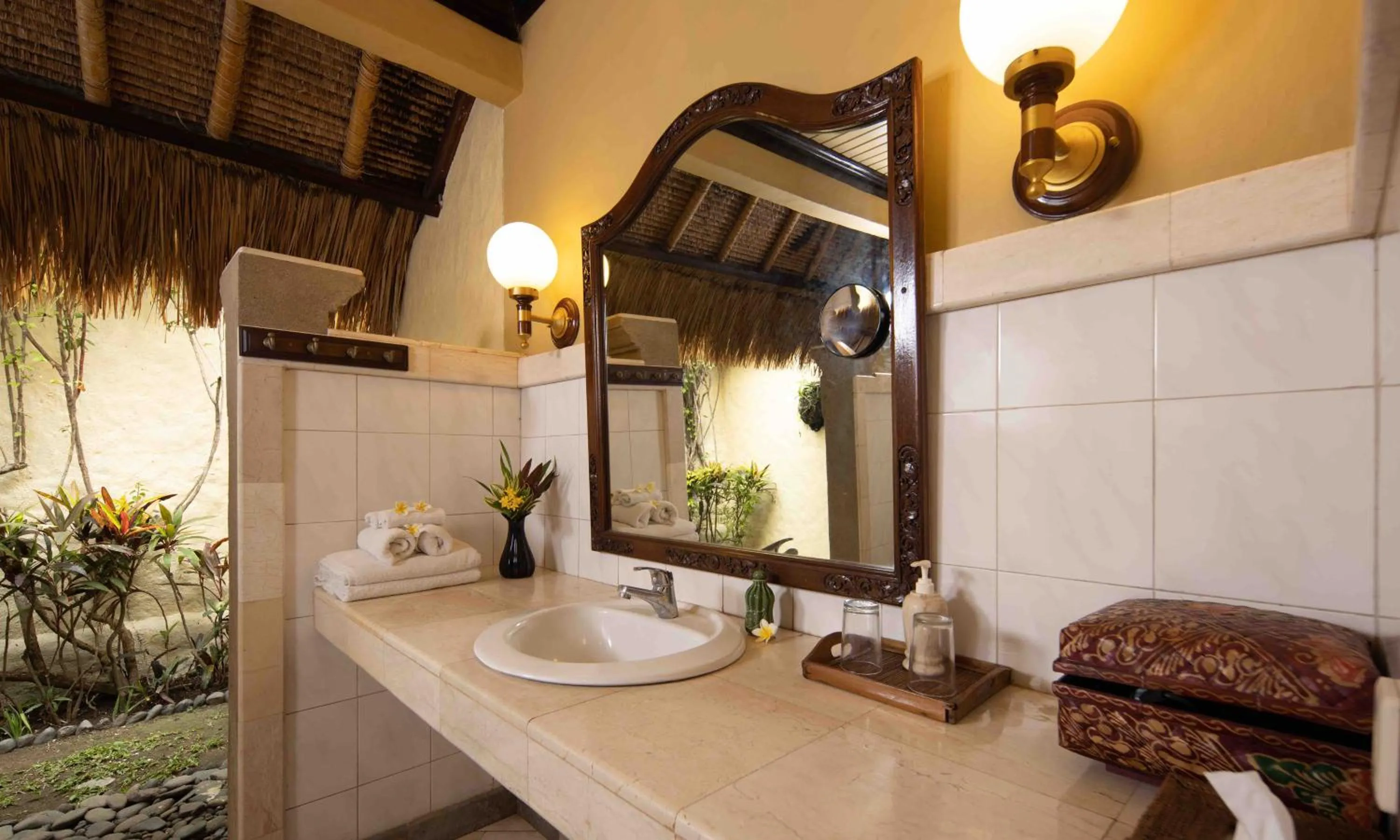 Bathroom in Alam Anda Ocean Front Resort & Spa Dive Resort