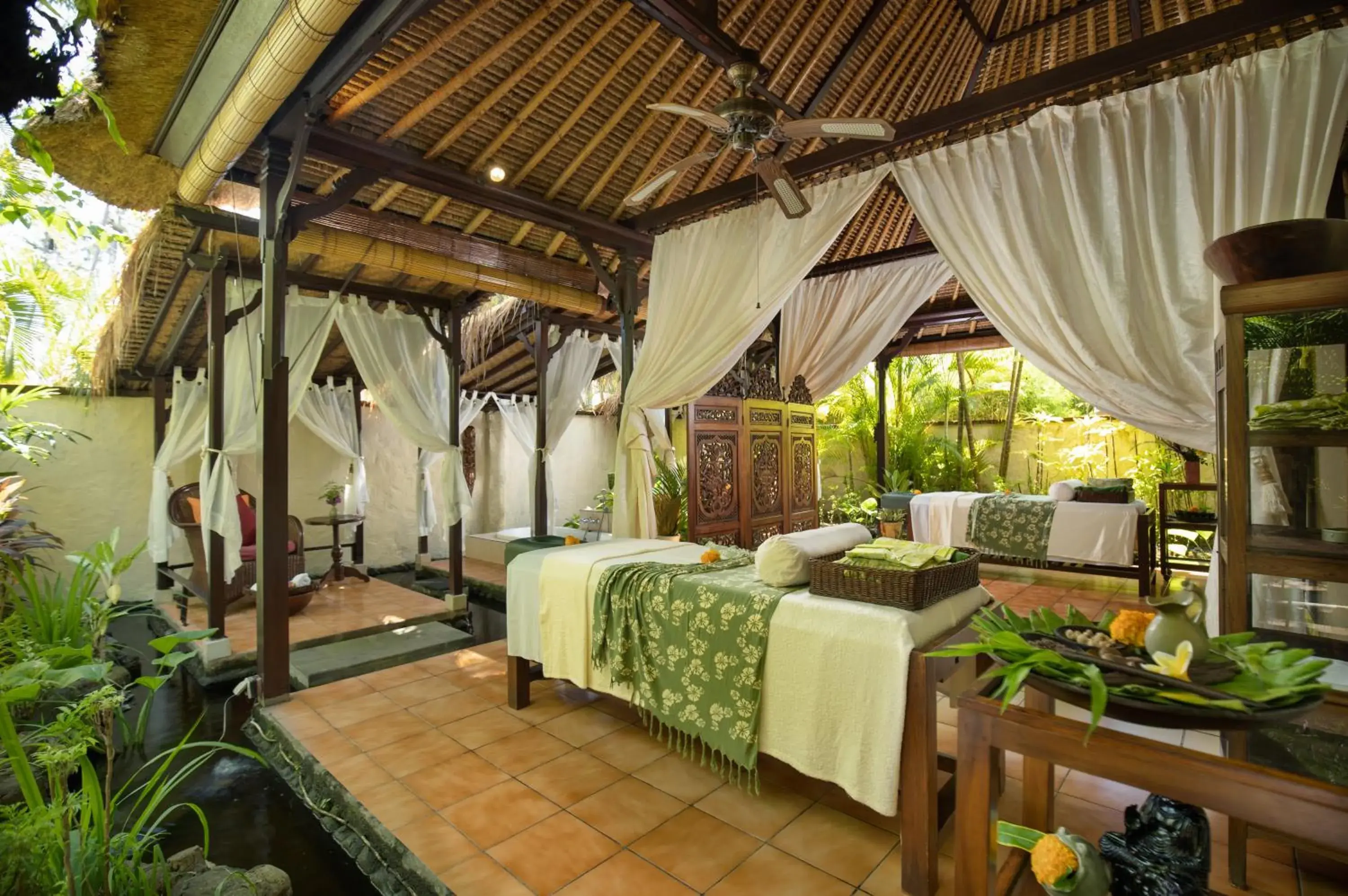 Spa and wellness centre/facilities in Alam Anda Ocean Front Resort & Spa Dive Resort Spa and wellness centre/facilities in Alam Anda Ocean Front Resort & Spa Dive Resort