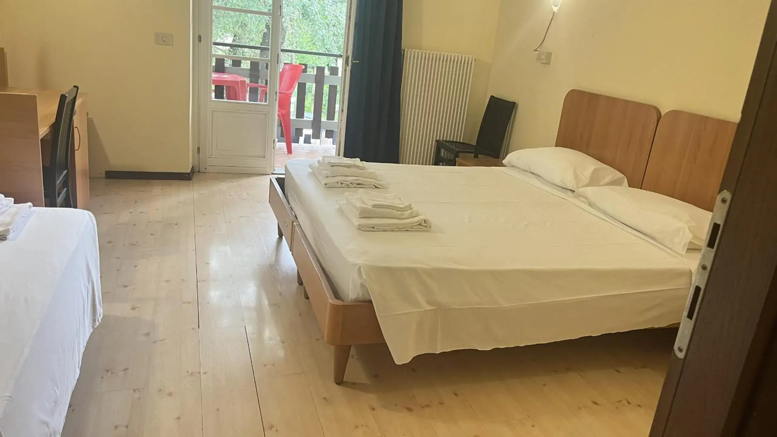 Triple Room in HOTEL VILLA MABULTON 2.0 Triple Room in HOTEL VILLA MABULTON 2.0