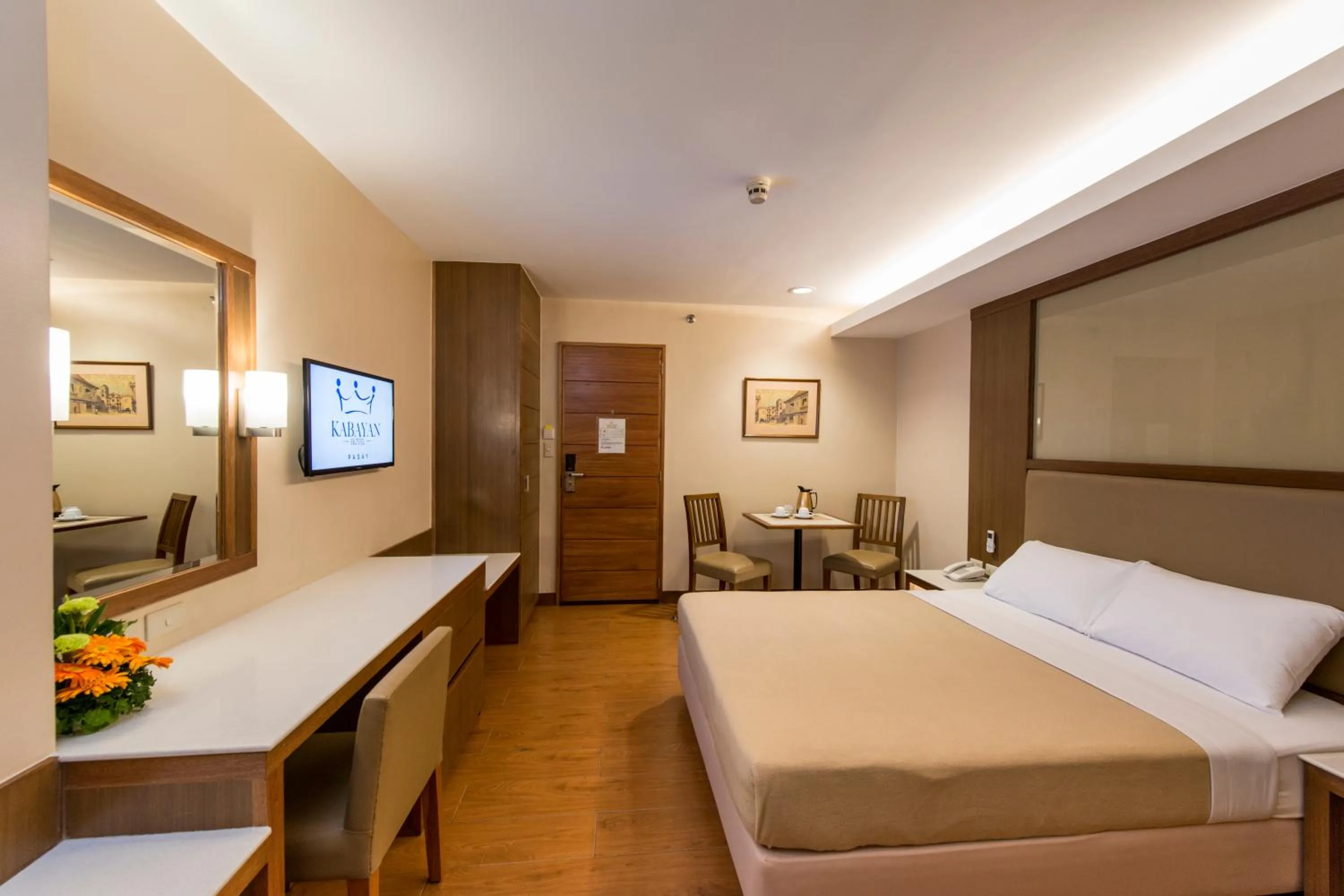 Bedroom, Bed in Kabayan Hotel Pasay