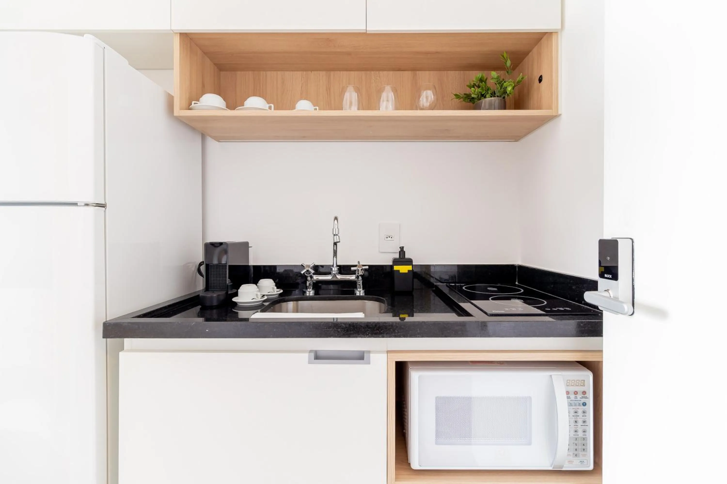 Day in Charlie Harmonia Vila Madalena