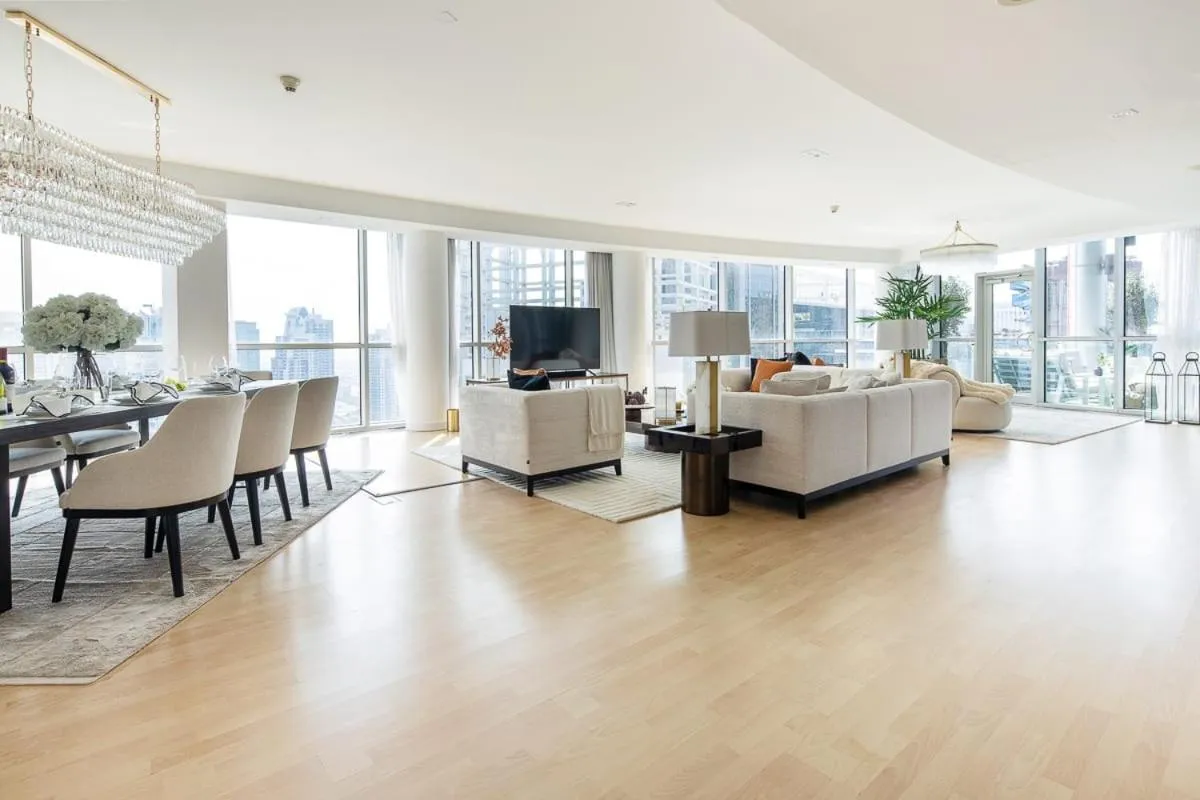 Premium Penthouse w Private Pool in Dubai Marina