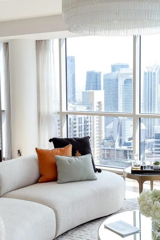 Bed in Premium Penthouse w Private Pool in Dubai Marina