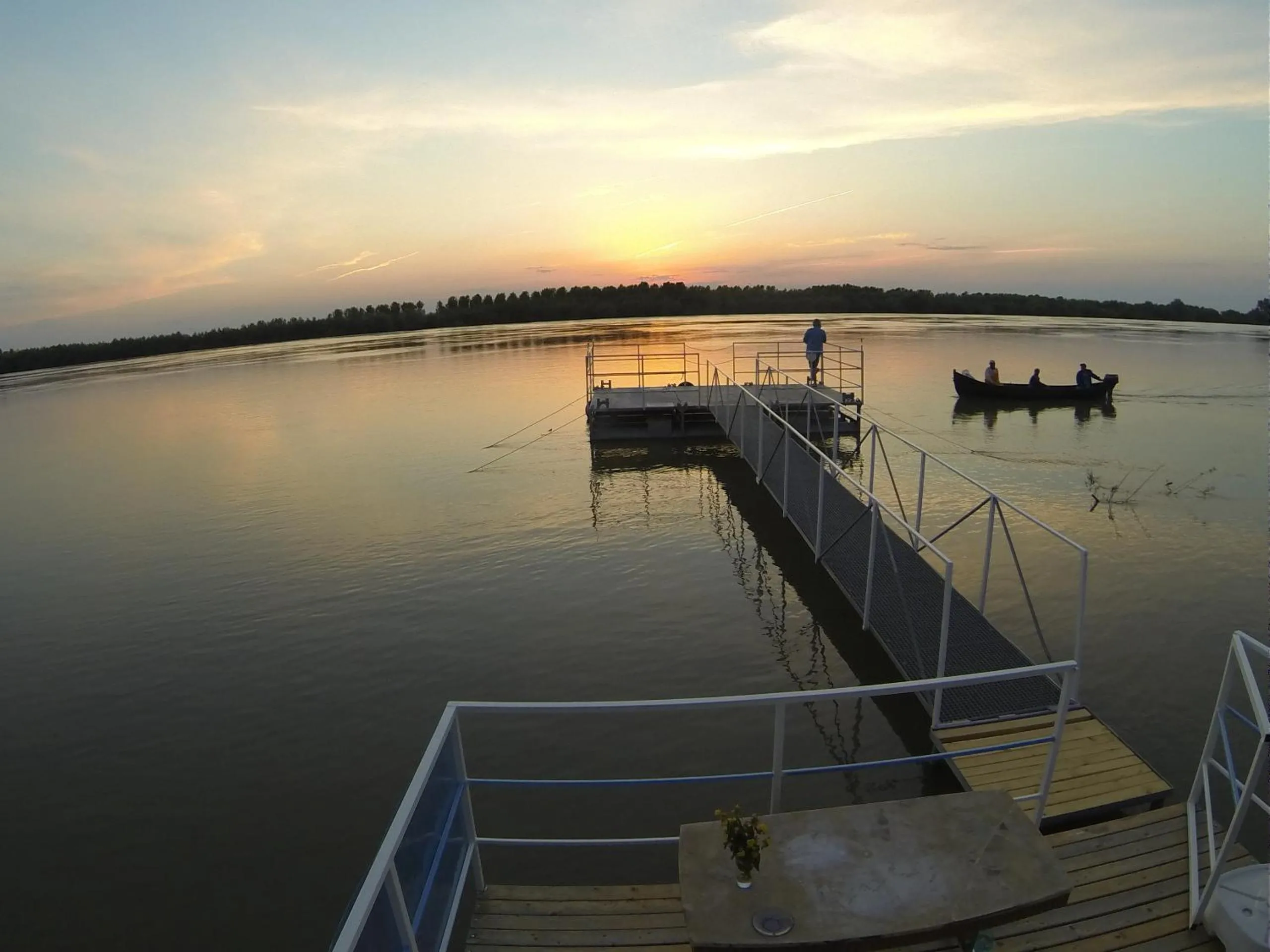 Fishing in Delta Pontoon