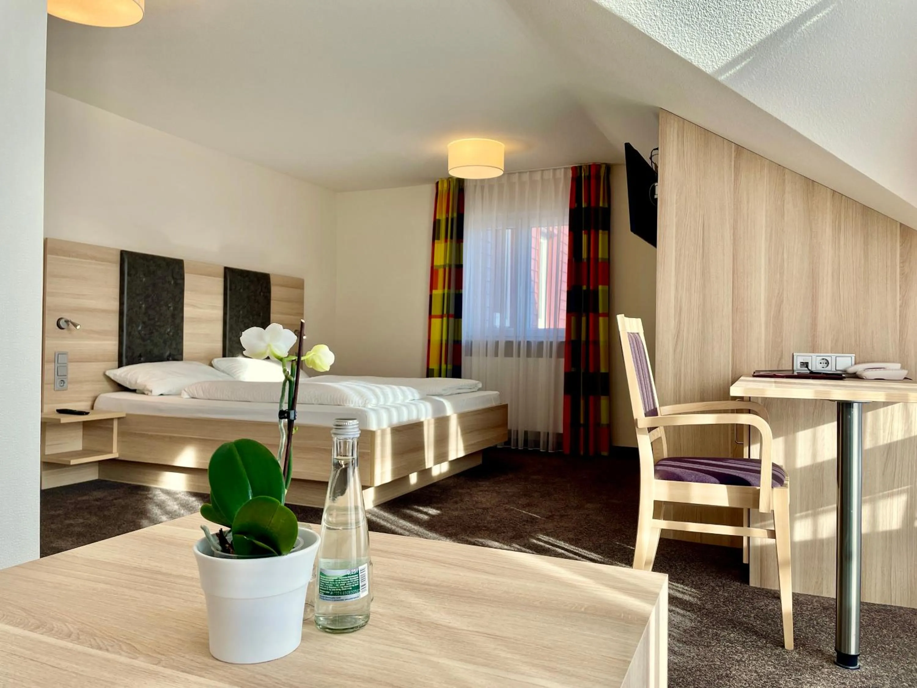 Photo of the whole room, Bed in Landhotel zur Linde