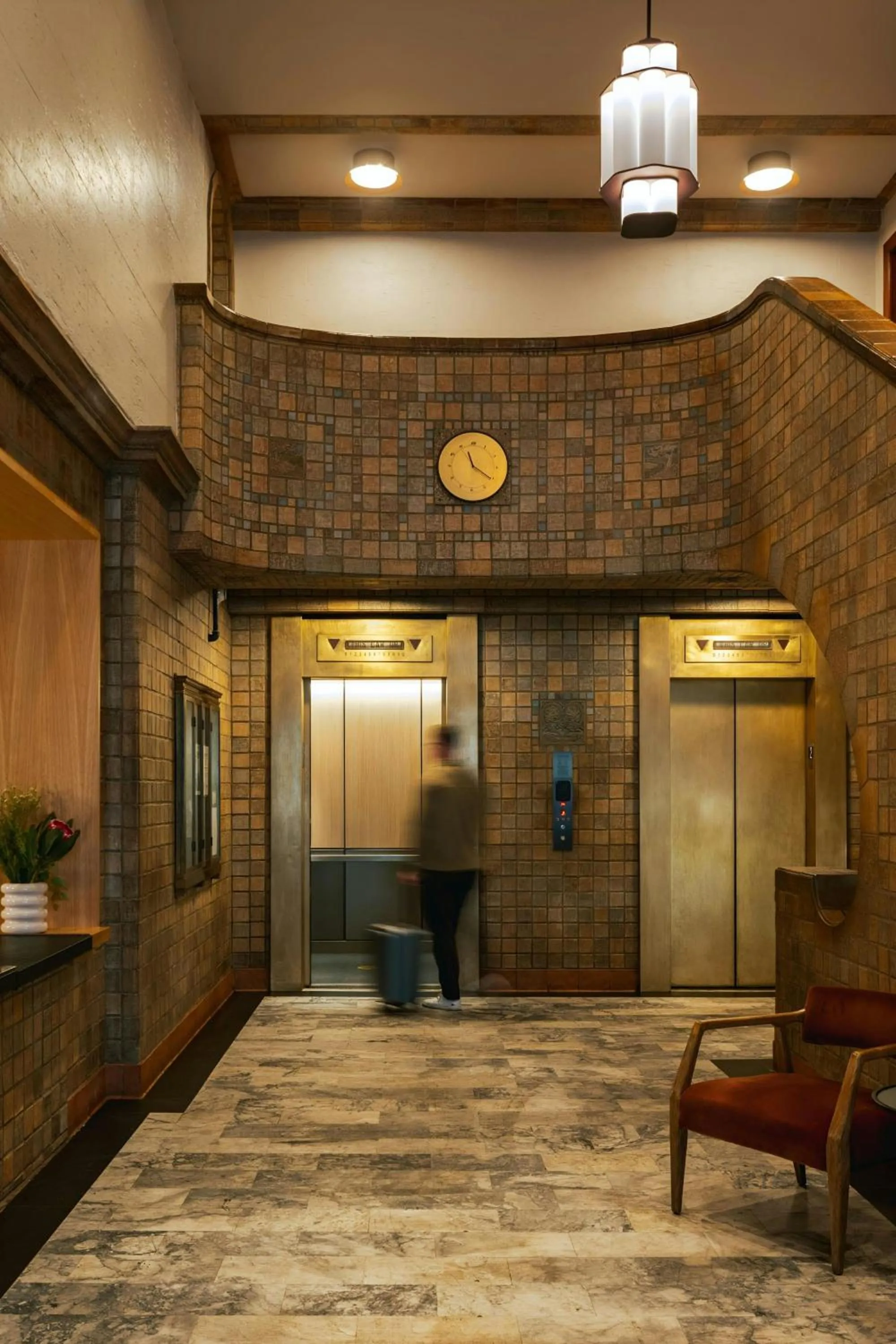 Lobby or reception in Sonder by Marriott Bonvoy The Craftsman Apartments Downtown LA
