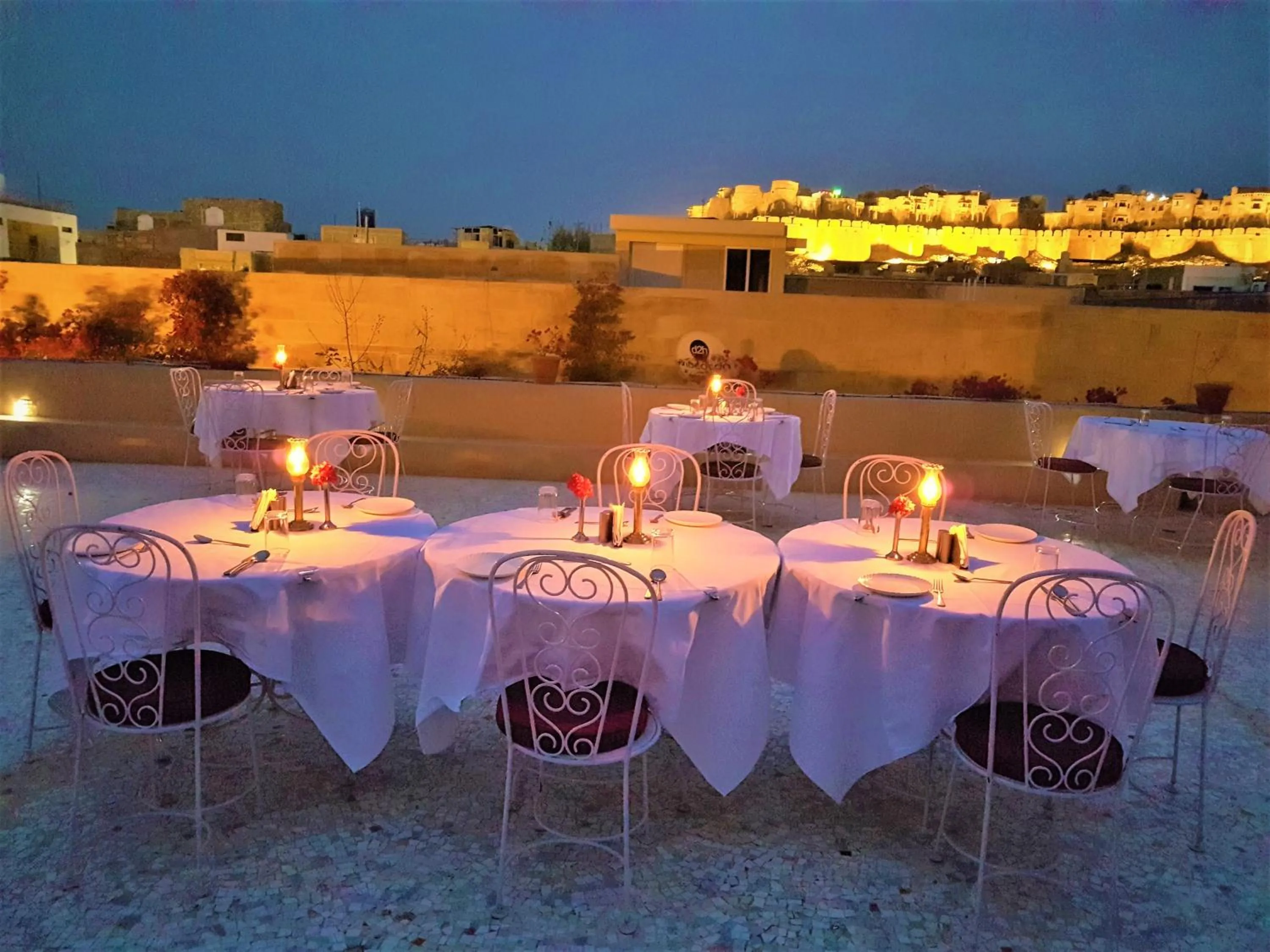 Restaurant/places to eat in WelcomHeritage Kalyan Bhawan Hotel