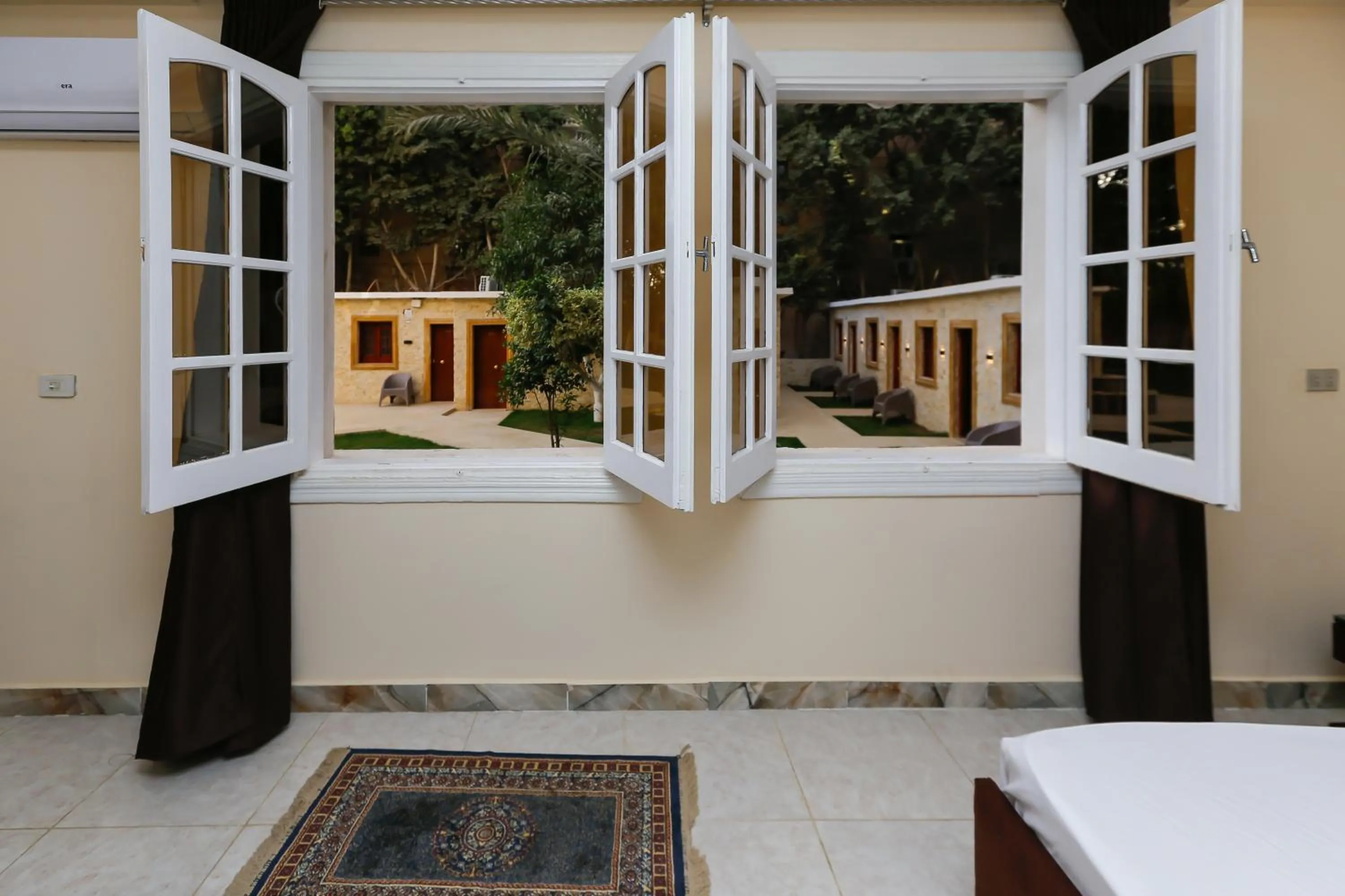 Turquoise Pyramids palace