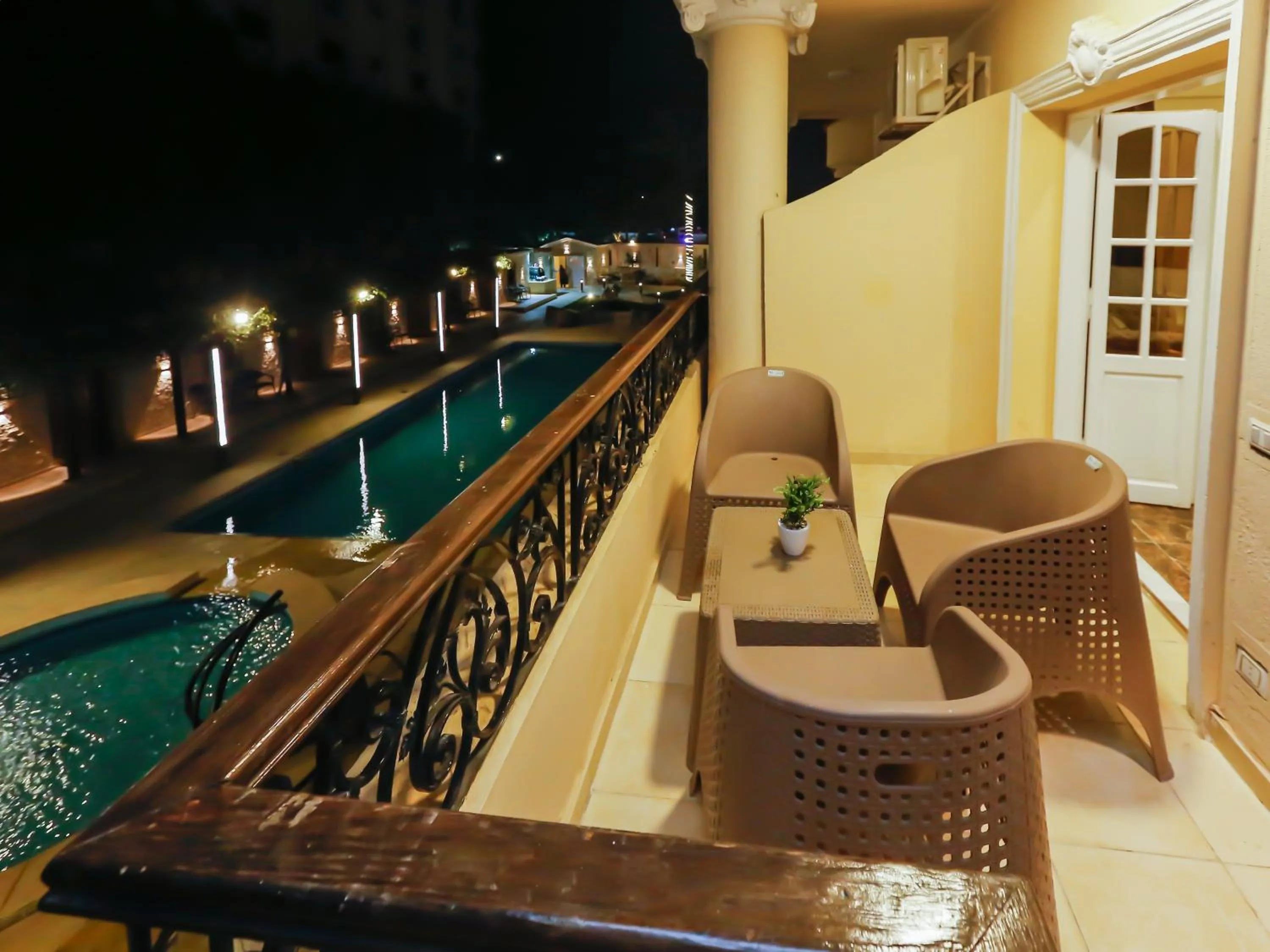 Turquoise Pyramids palace