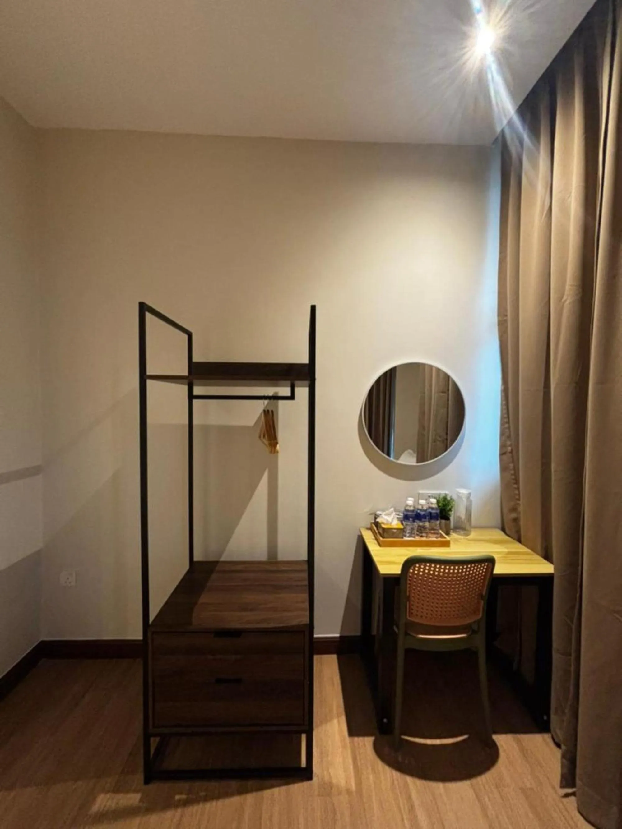 Photo of the whole room, Bed in iBilik Hotel - KLIA 1 KLIA 2, Sepang