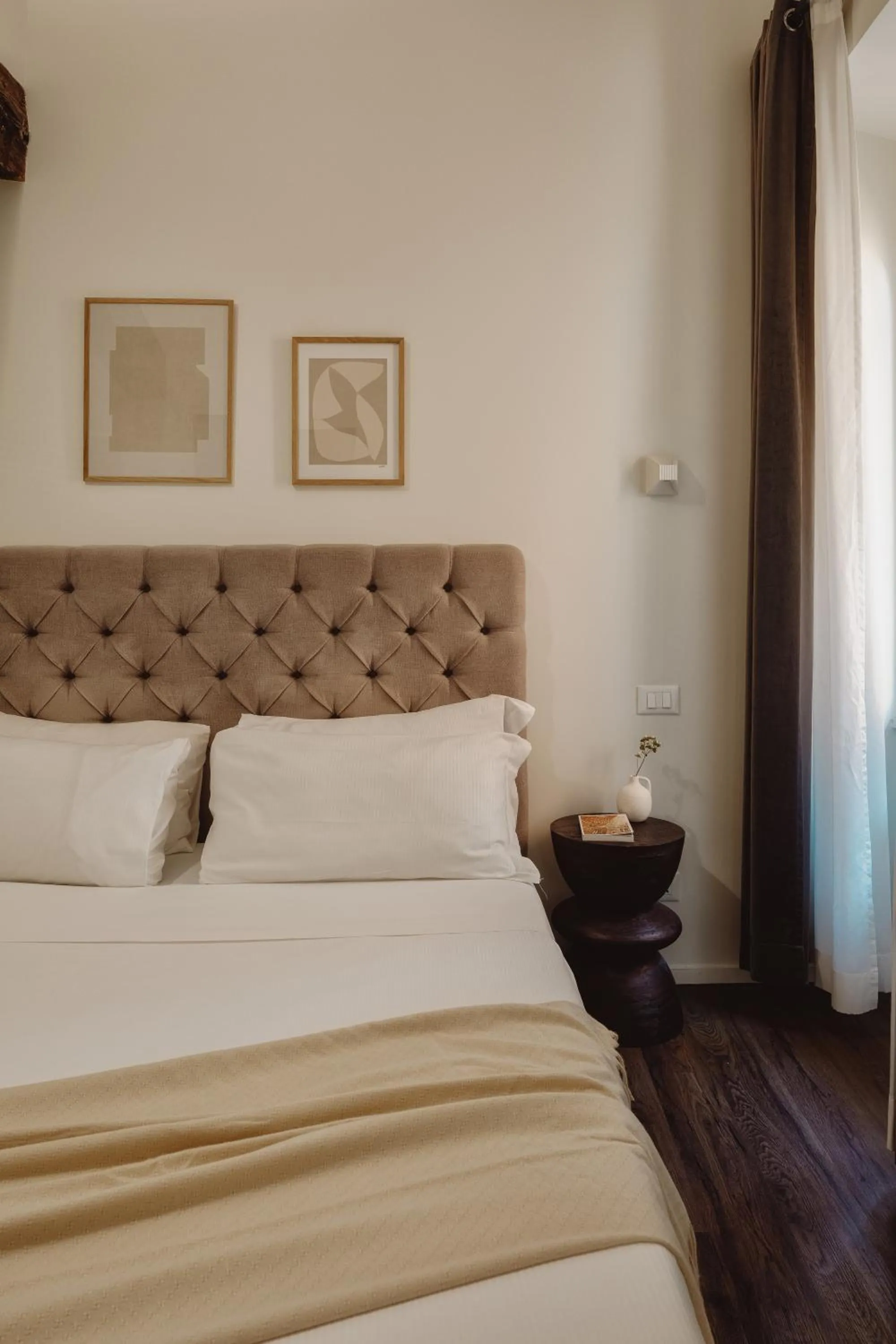 Bed in YourSuiteRome