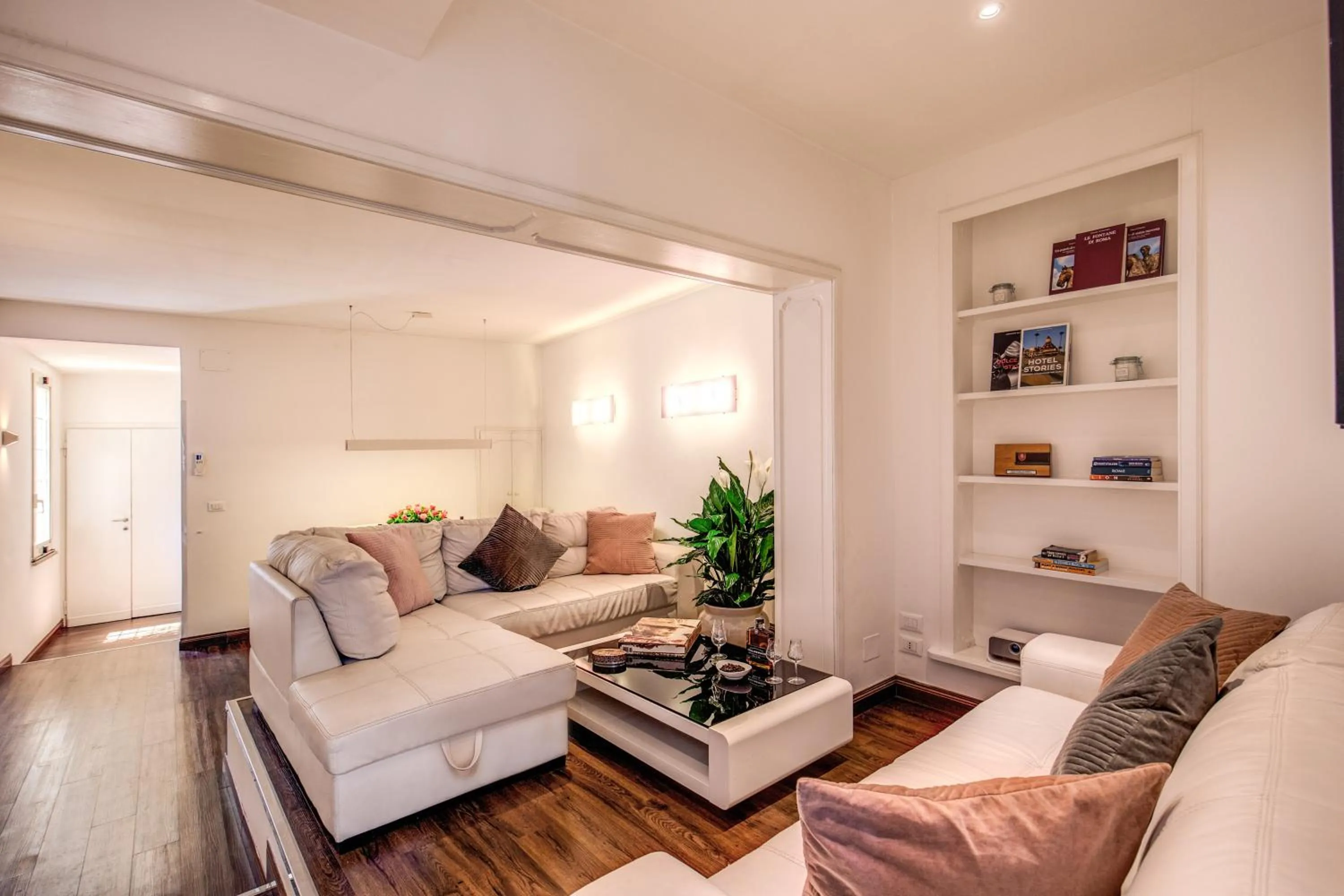 Seating area in YourSuiteRome