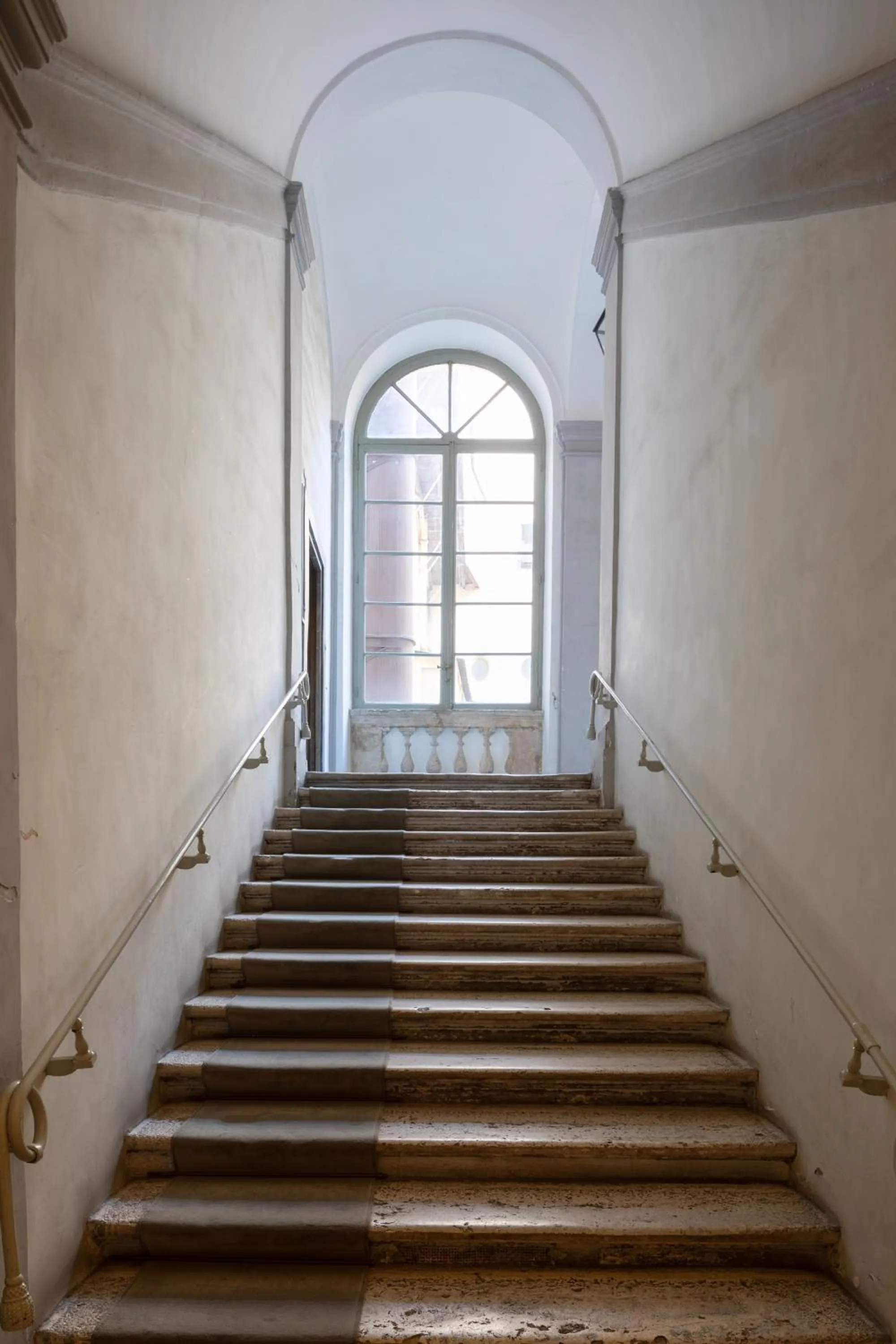 Property building in YourSuiteRome