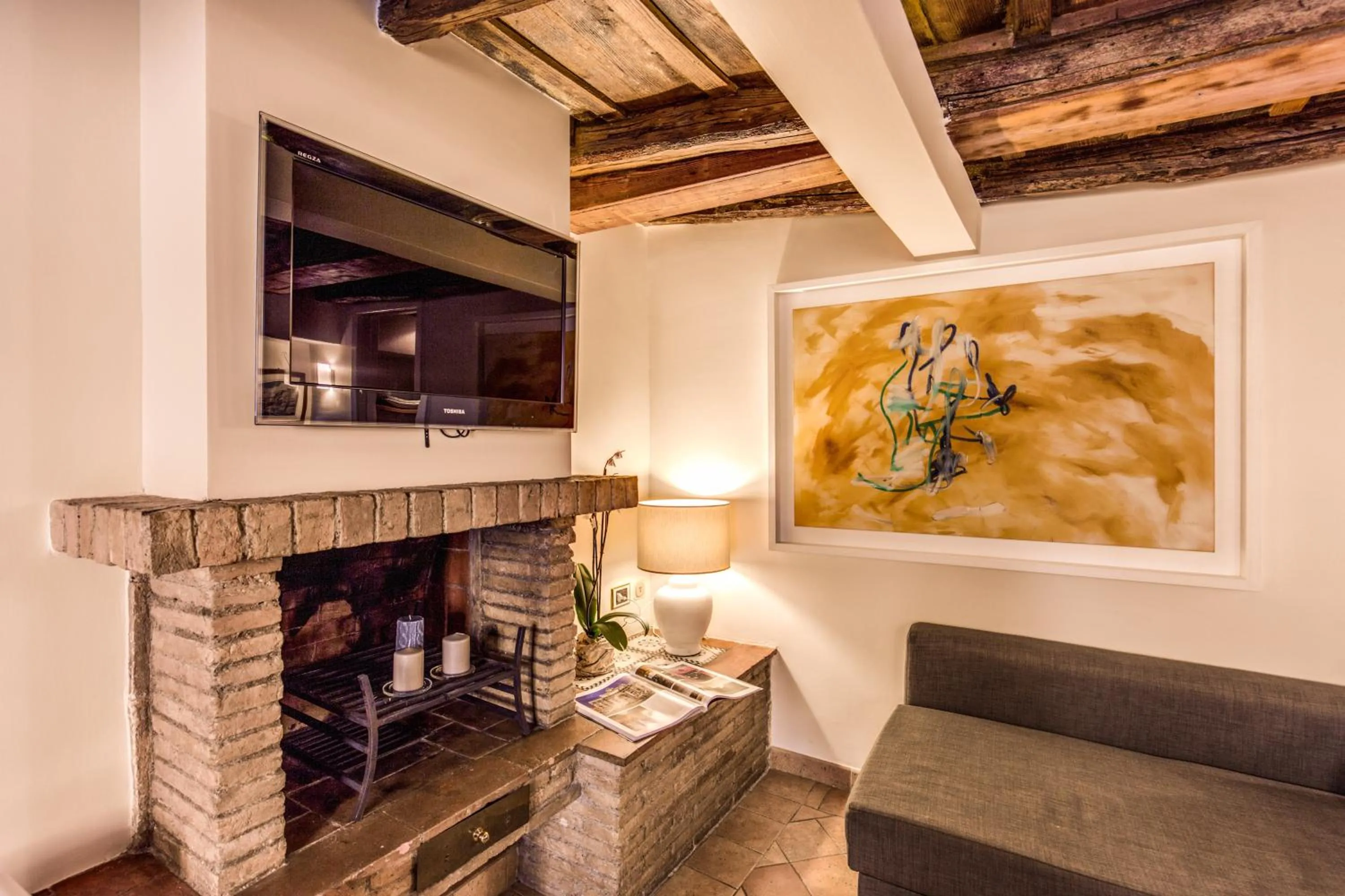 Living room in YourSuiteRome