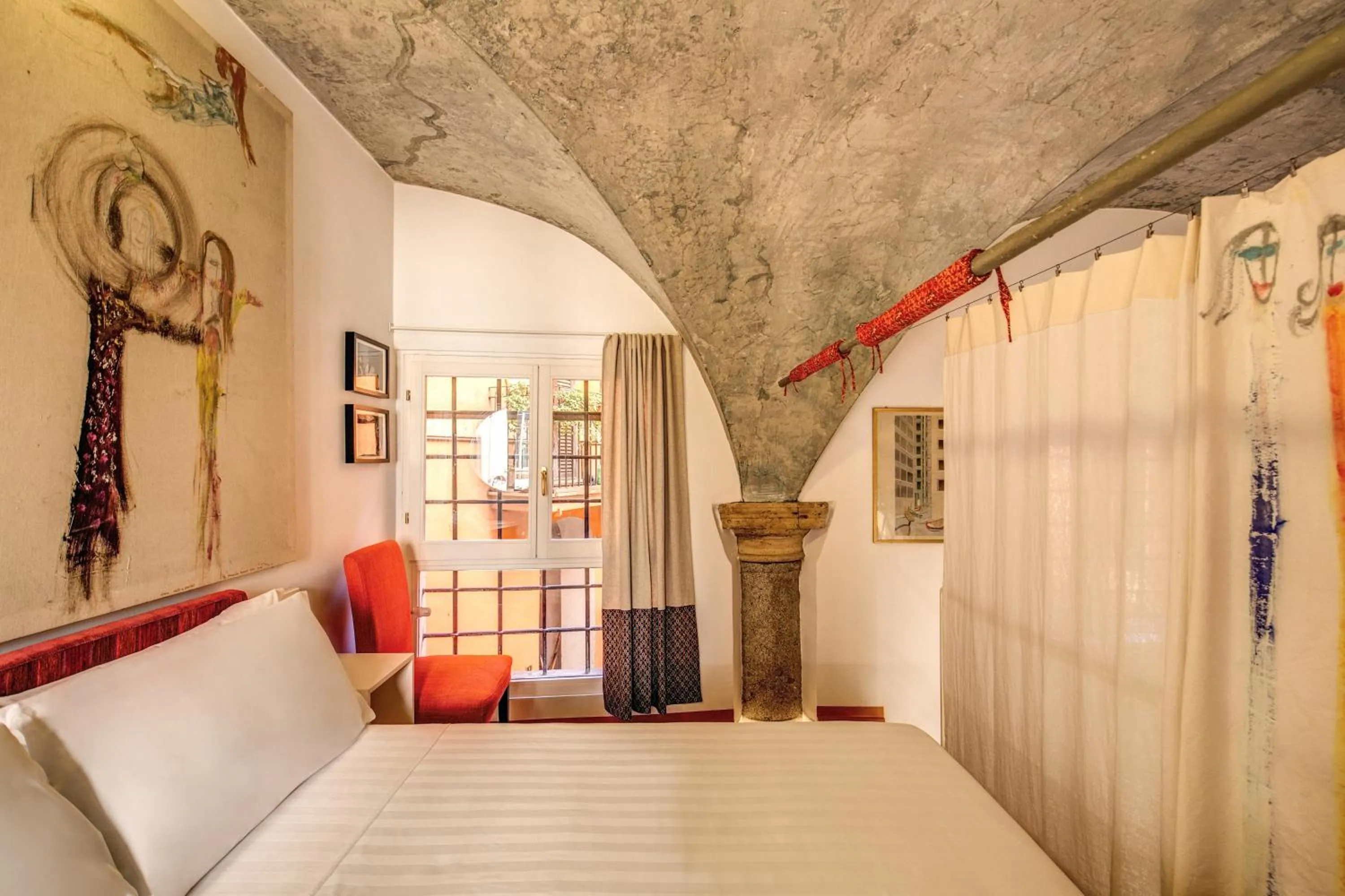 Bedroom, Bed in YourSuiteRome