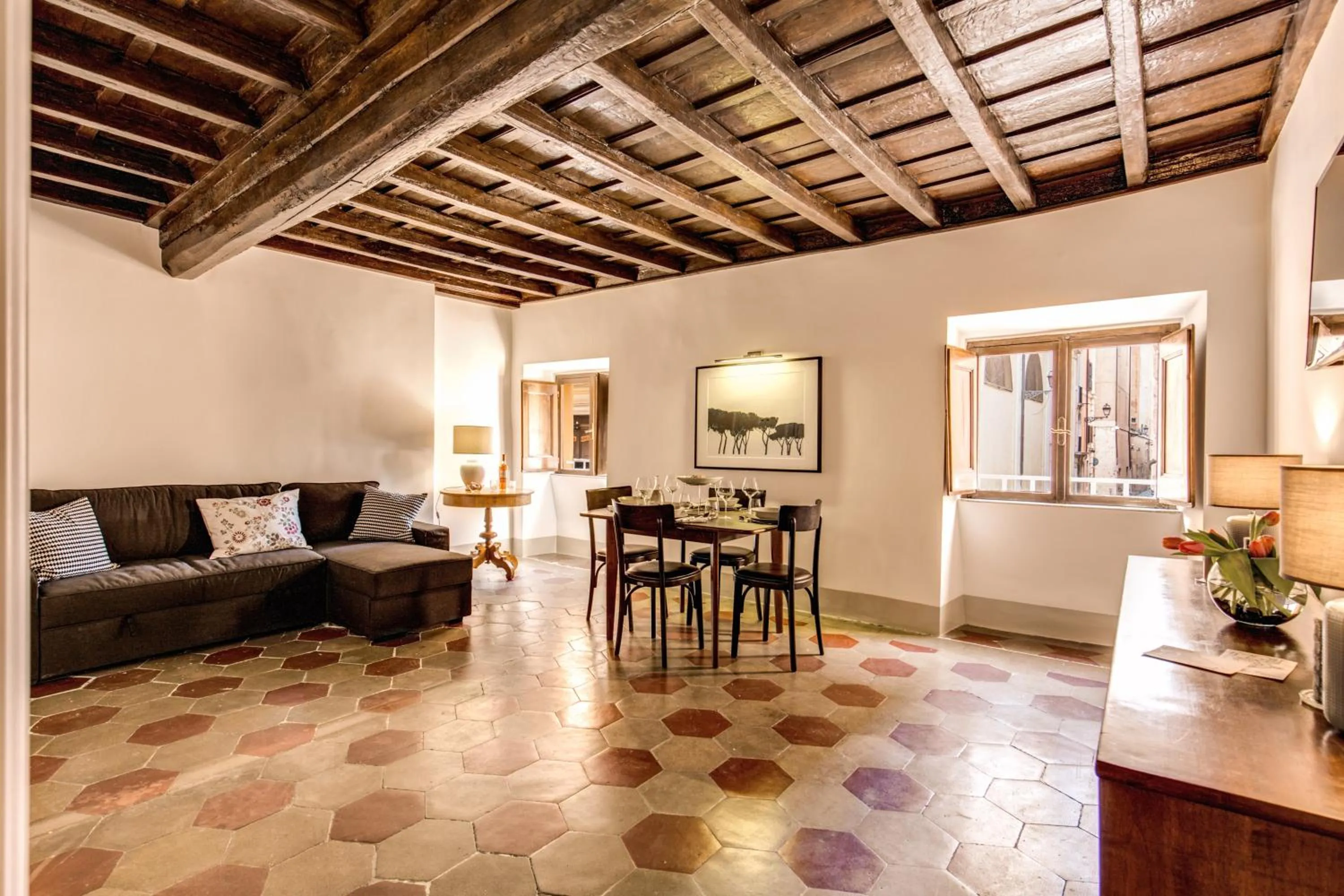 Living room in YourSuiteRome