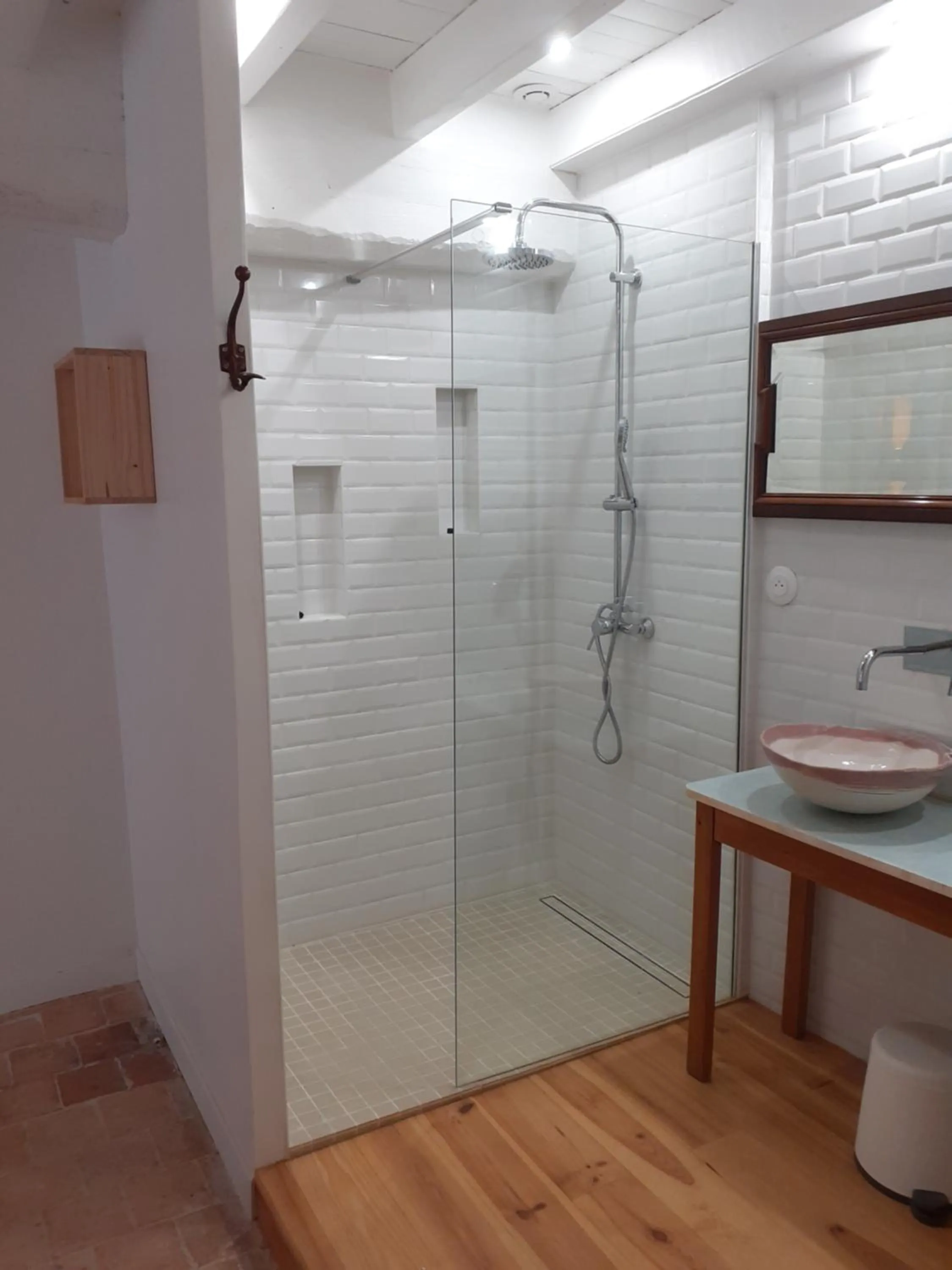Bathroom in Château de Briançon, The Originals Relais
