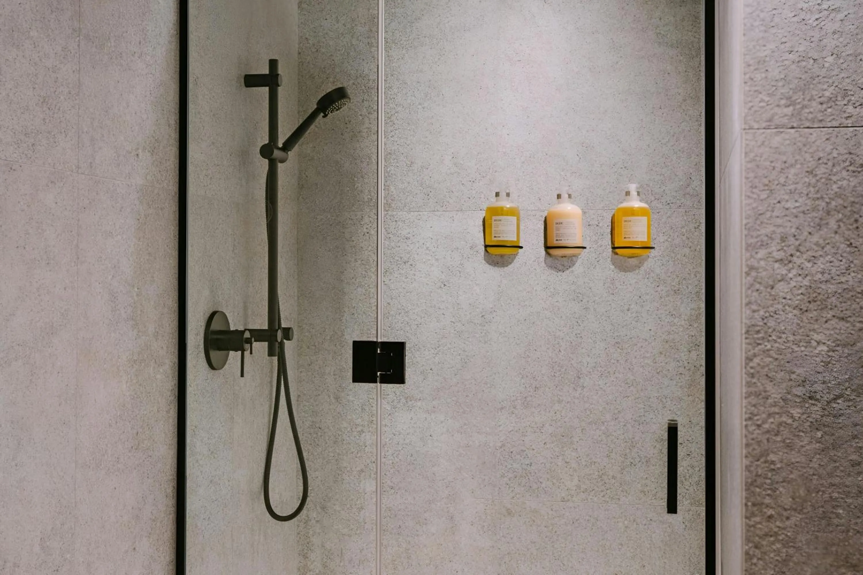 Bathroom in Sonder by Marriott Bonvoy Apollon Apartments Old Montreal