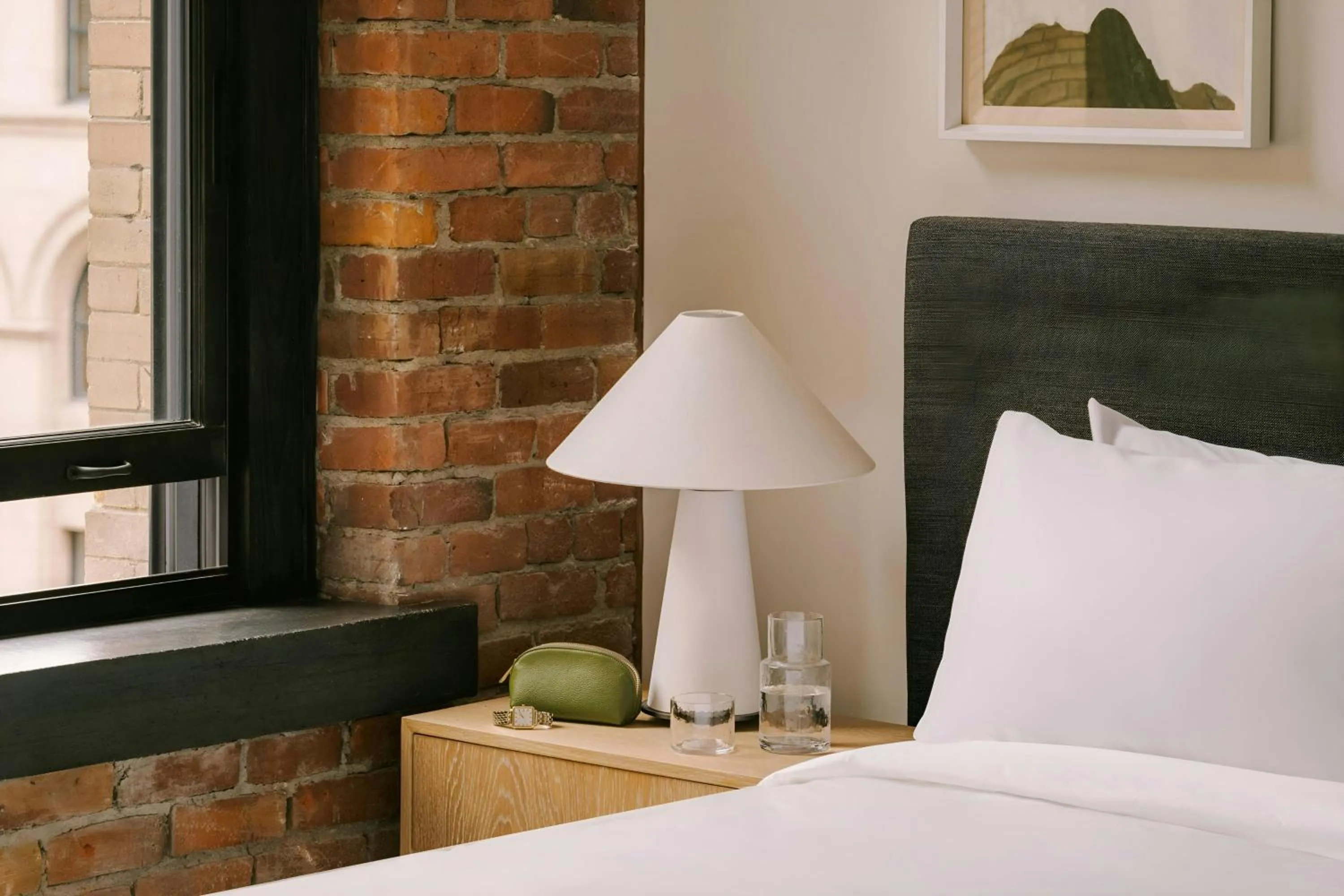 Bedroom, Bed in Sonder by Marriott Bonvoy Apollon Apartments Old Montreal