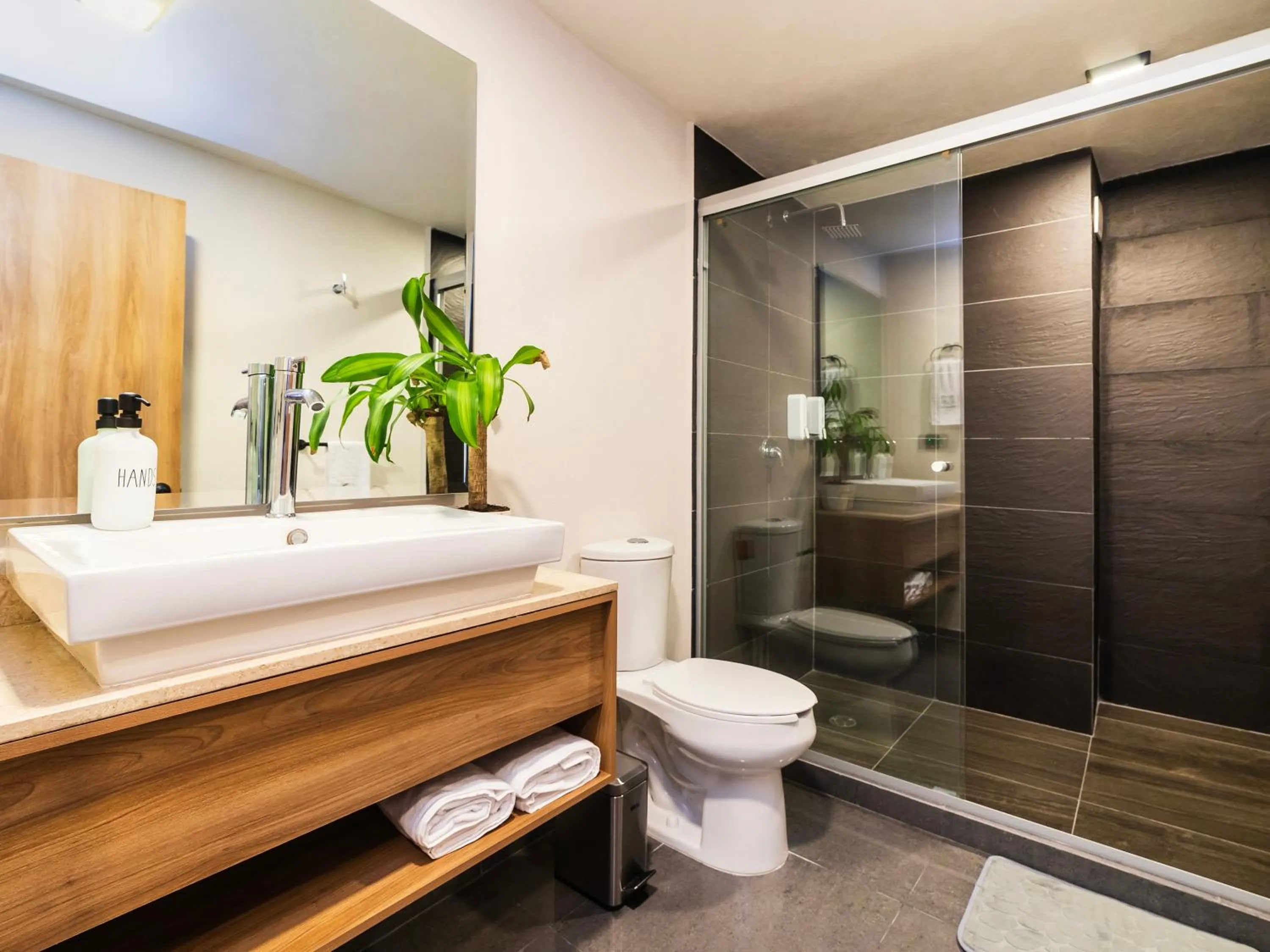 Bathroom in Edificio Piso 56