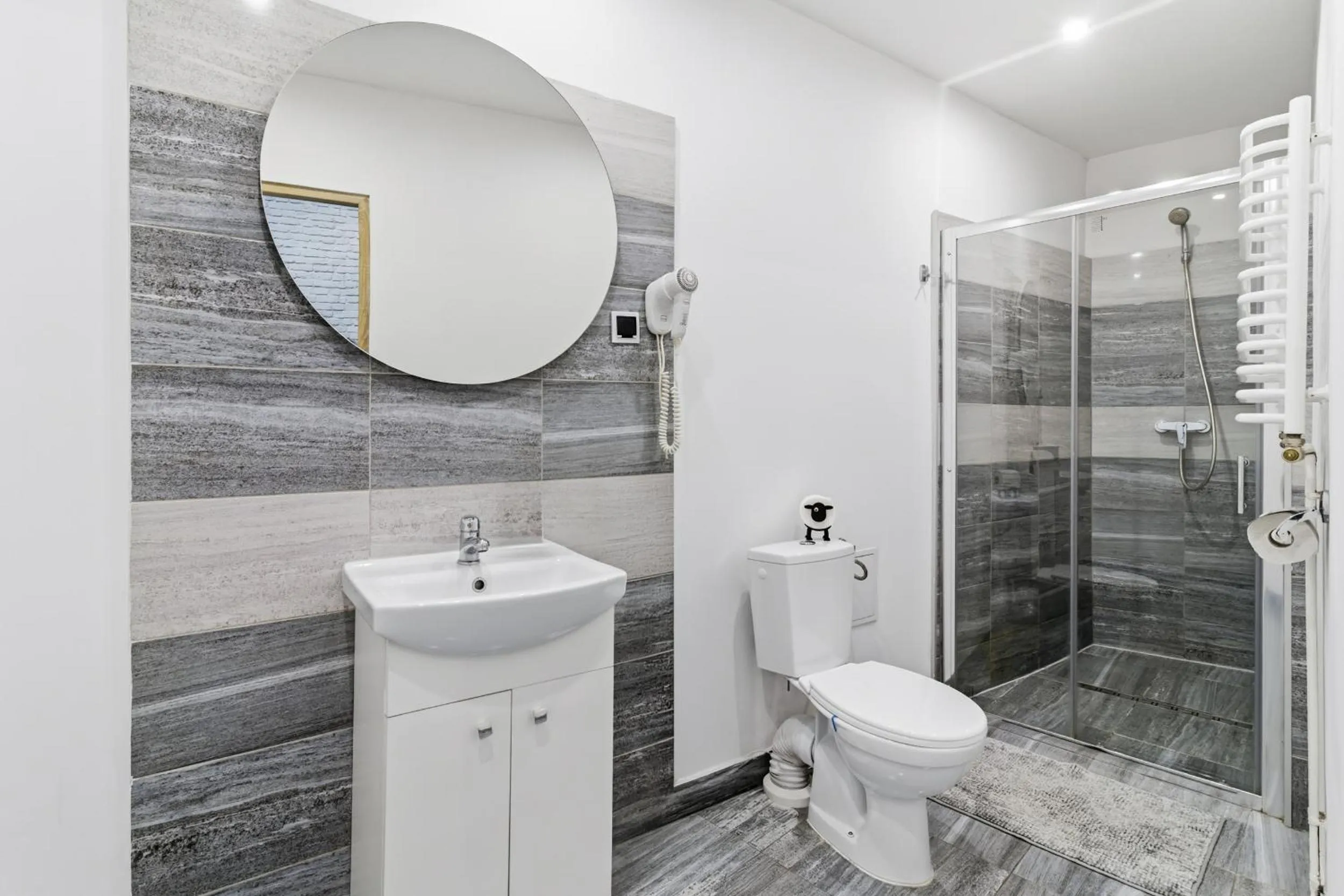 Shower in Queen Apartments