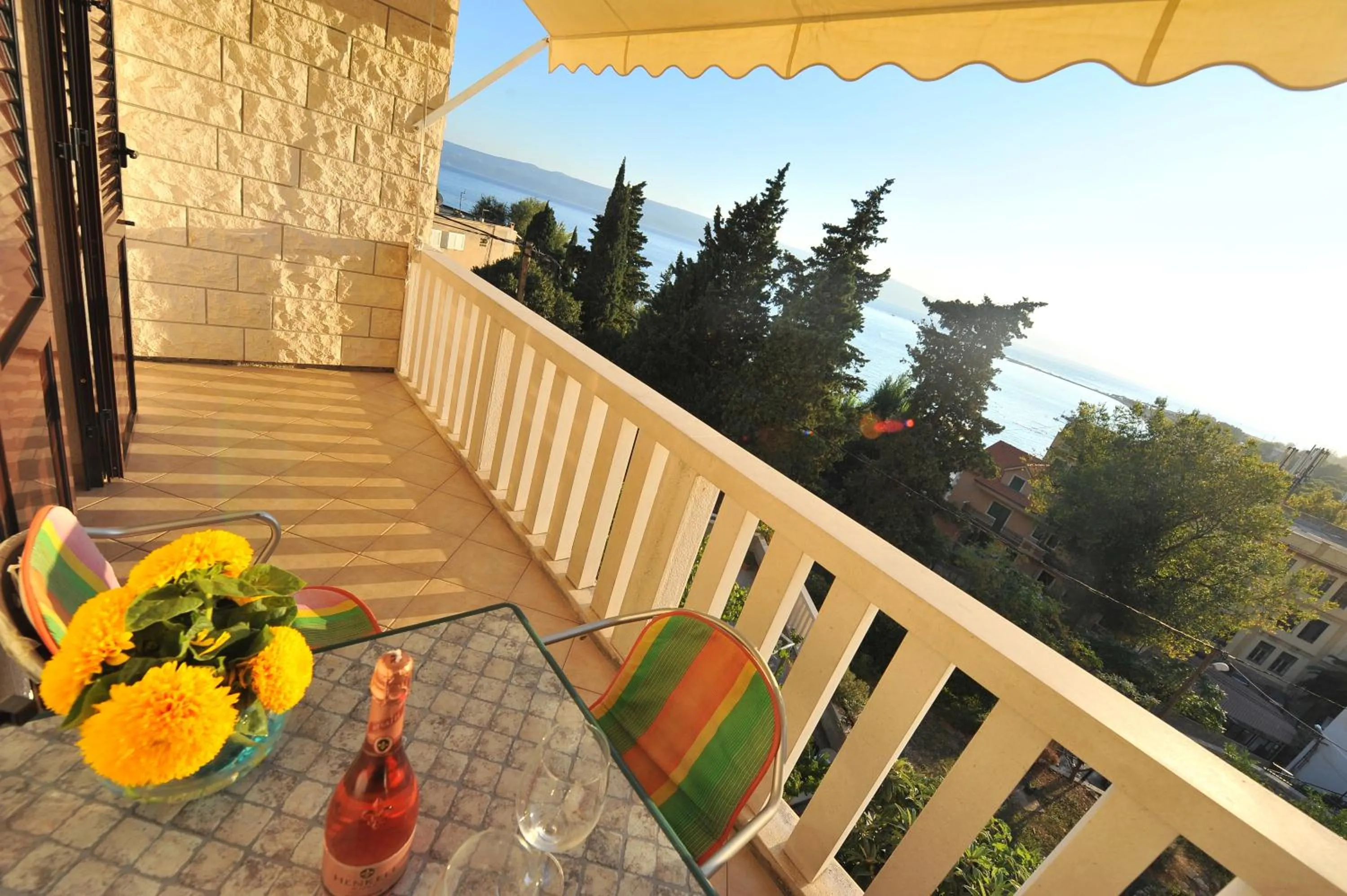 Apartments Villa White House