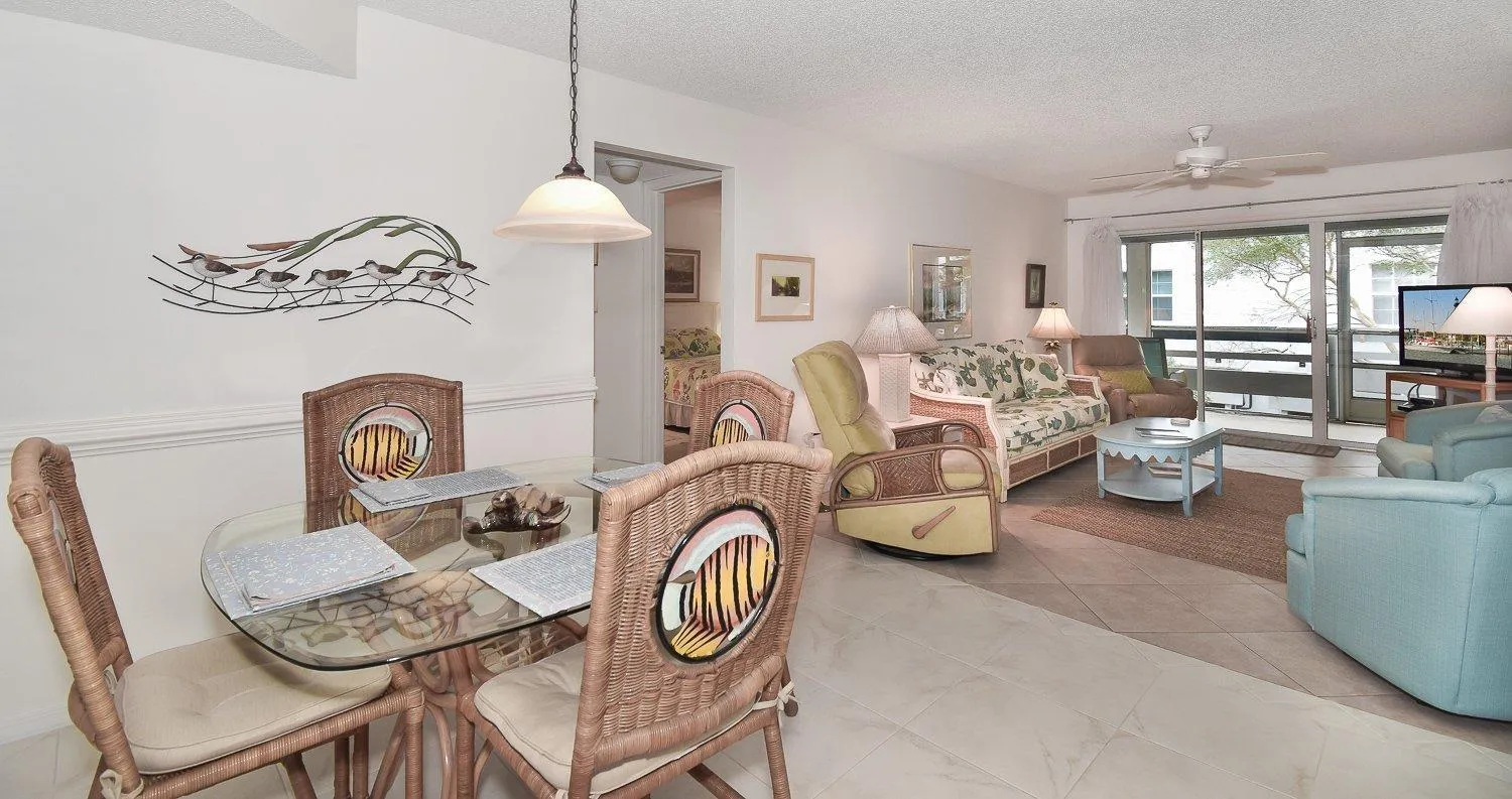 Other in Quiet Beachside Veranda within seconds to the beach pool ~ SV173