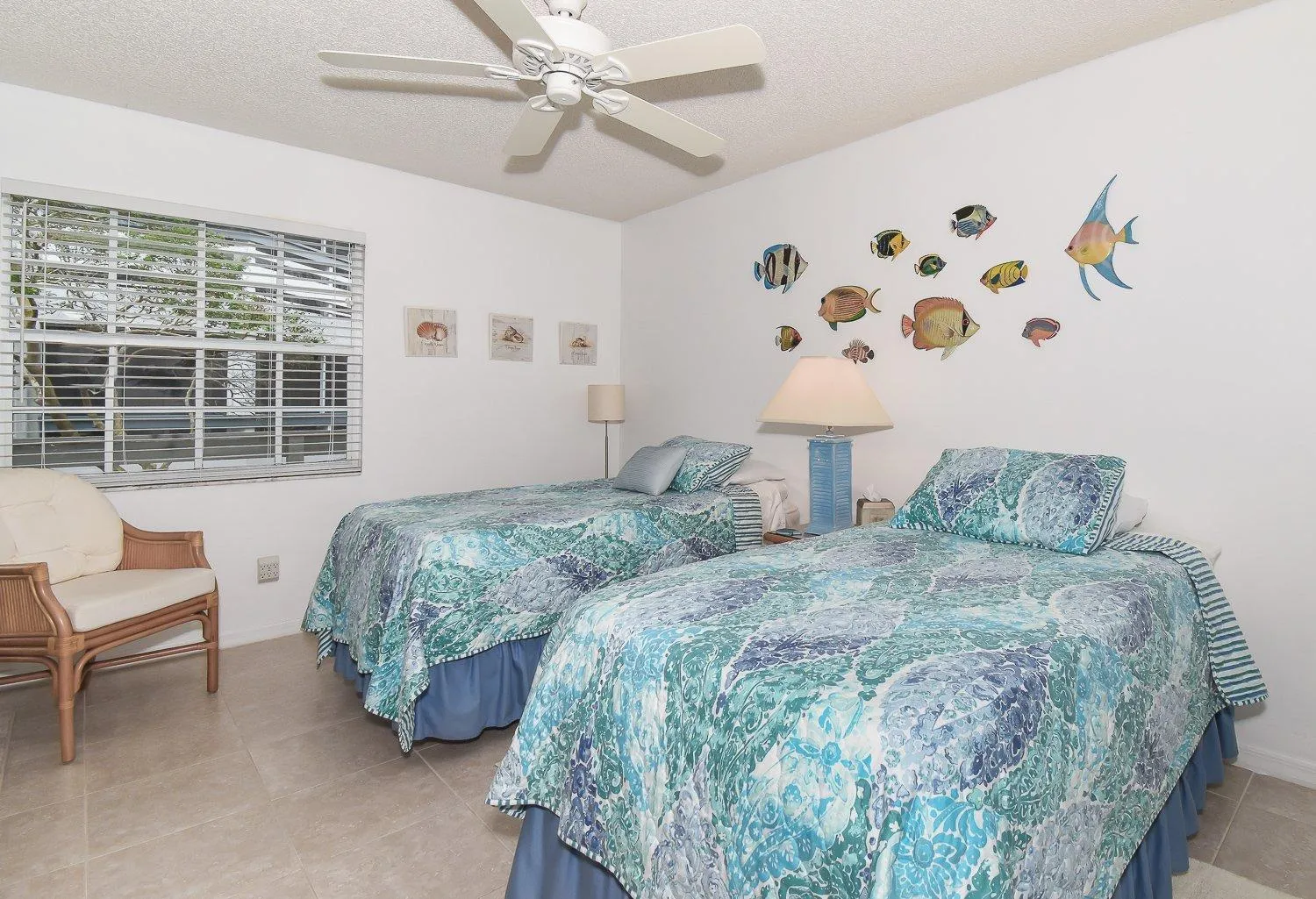 Other, Bed in Quiet Beachside Veranda within seconds to the beach pool ~ SV173